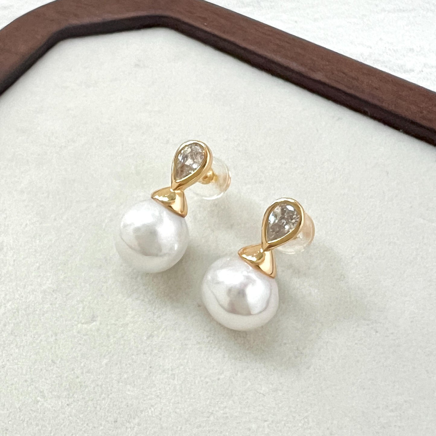 18K gold baroque freshwater pearl & crystal stud earrings in gift box, ideal birthday or bridesmaid gift