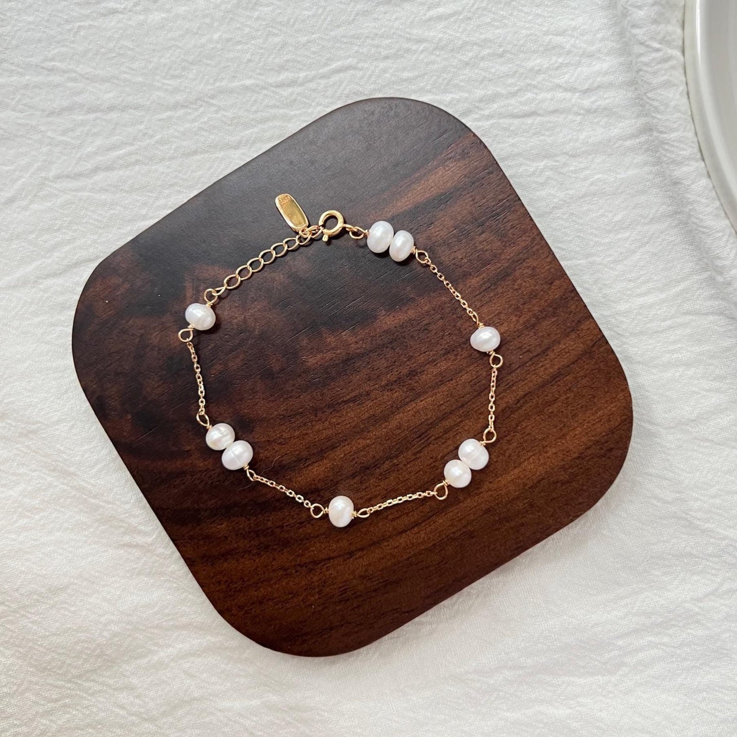 18K gold baroque pearl beaded bracelet in gift box, ideal bridesmaid or birthday gift