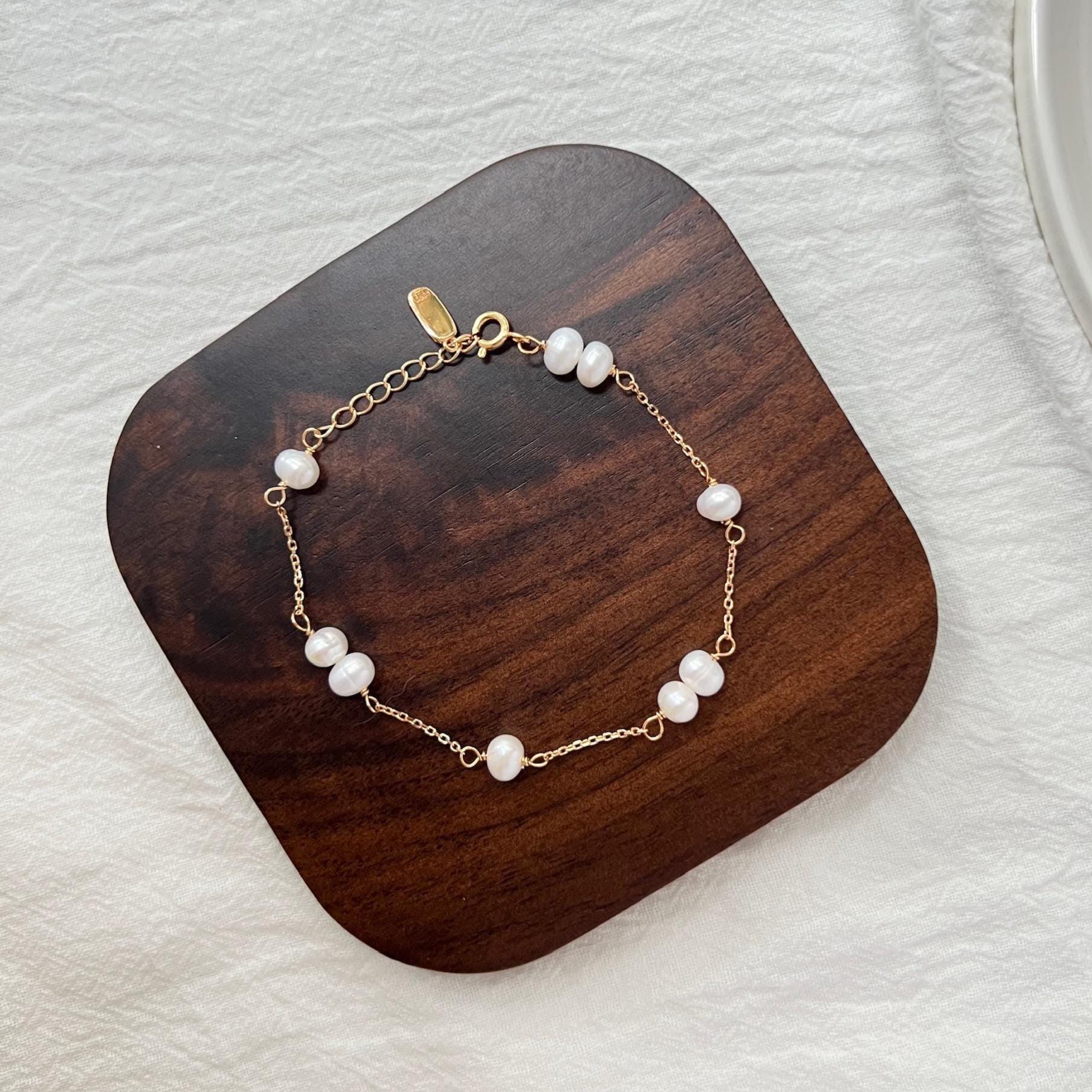 18K gold baroque pearl beaded bracelet in gift box, ideal bridesmaid or birthday gift