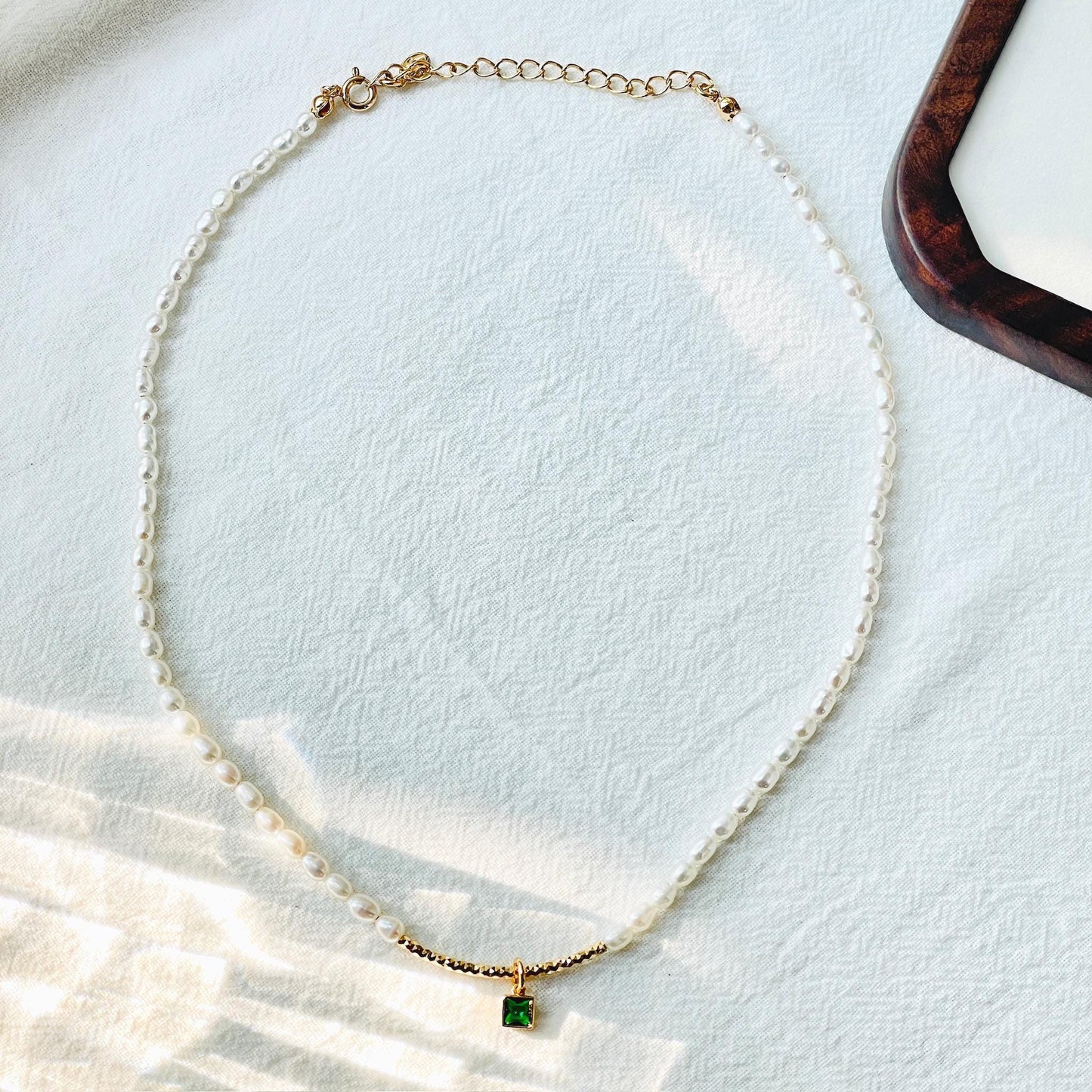 Baroque Pearl Beads With Tiny Green Zircon Charm Choker Necklace