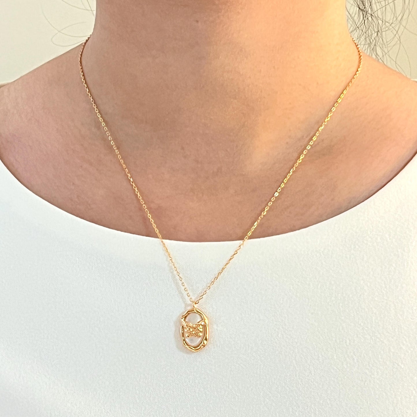 Natural Mother-of-pearl Butterfly Necklace