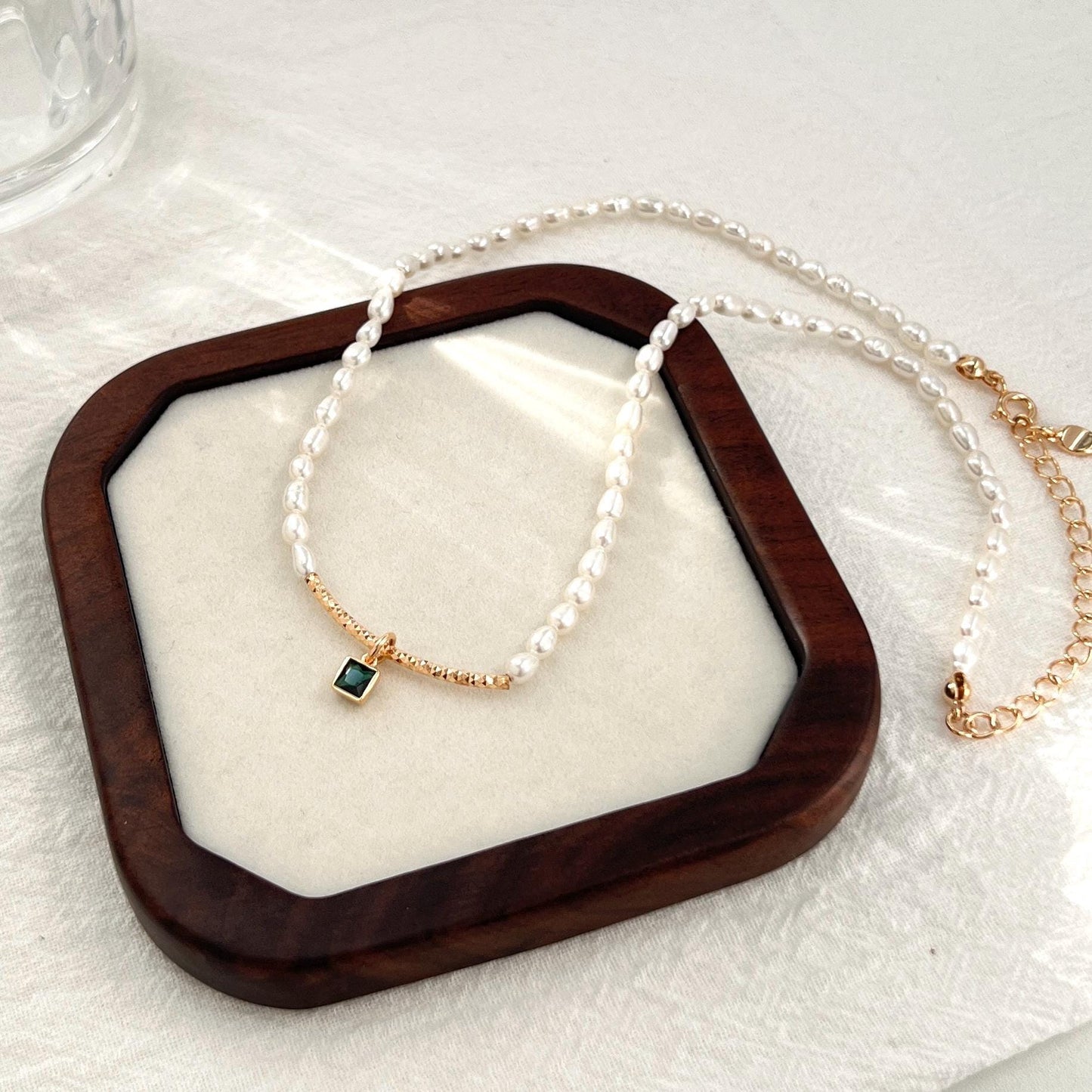 Baroque Pearl Beads With Tiny Green Zircon Charm Choker Necklace
