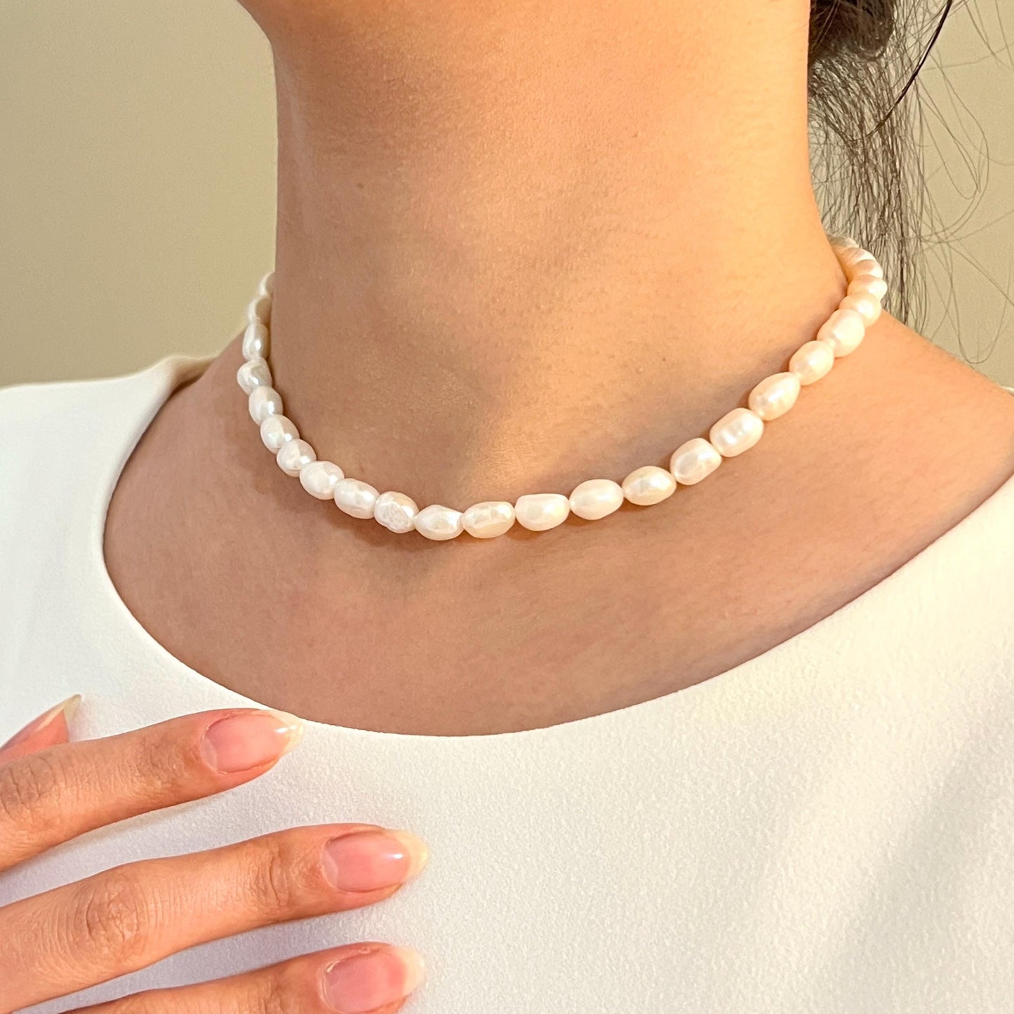 Natural Medium Size Baroque Pearl Choker Necklace