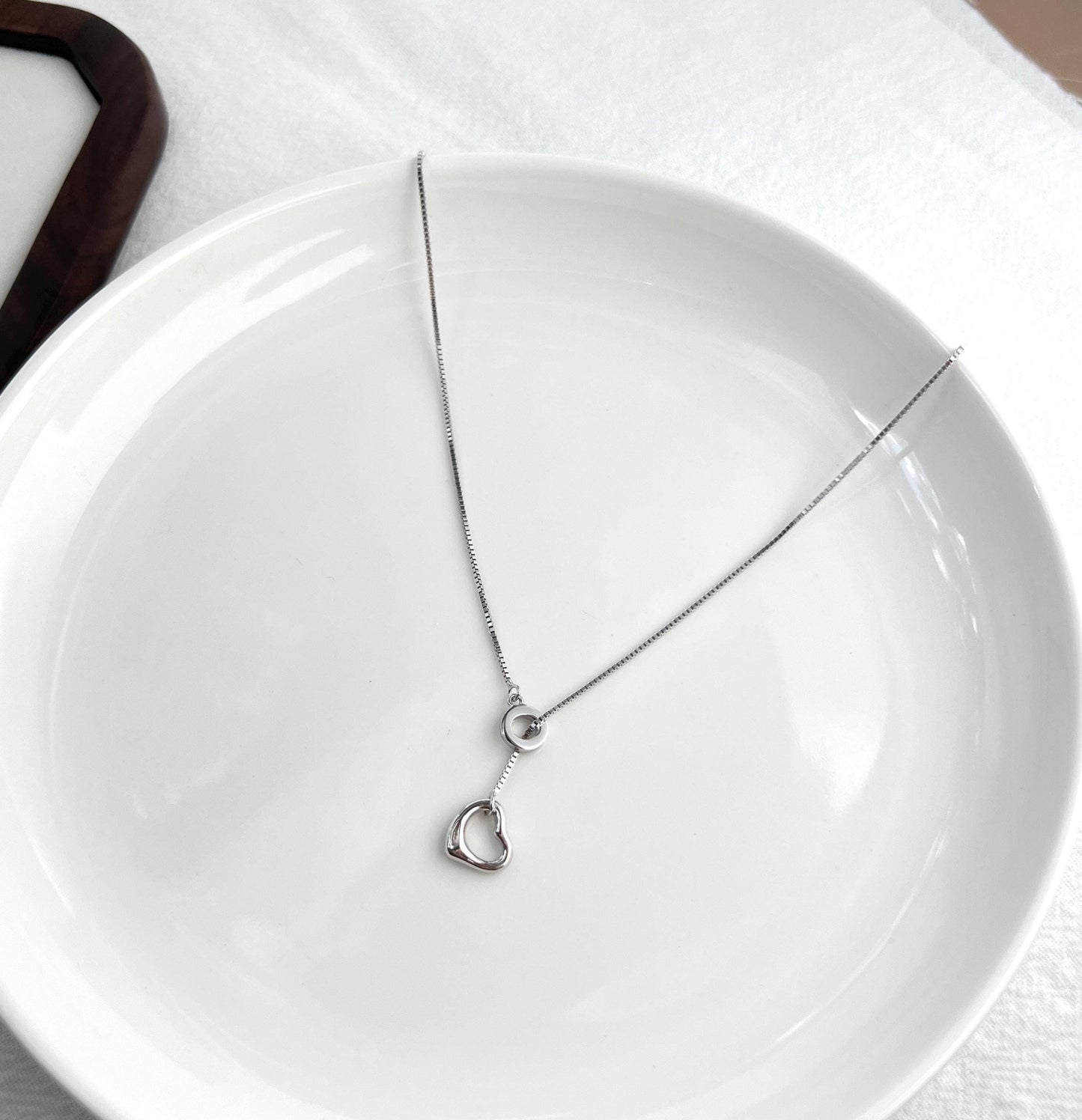 925 Sterling Silver Y Lariat Heart Charm Necklace