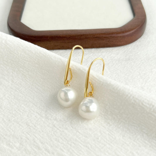18K gold Edison baroque pearl hook earrings with teardrop freshwater pearls, elegant wedding jewelry