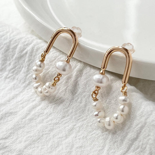 18K gold freshwater baroque pearl hoop earrings, dainty minimalist design perfect for bridal, bridesmaids, weddings, or daily wear.
