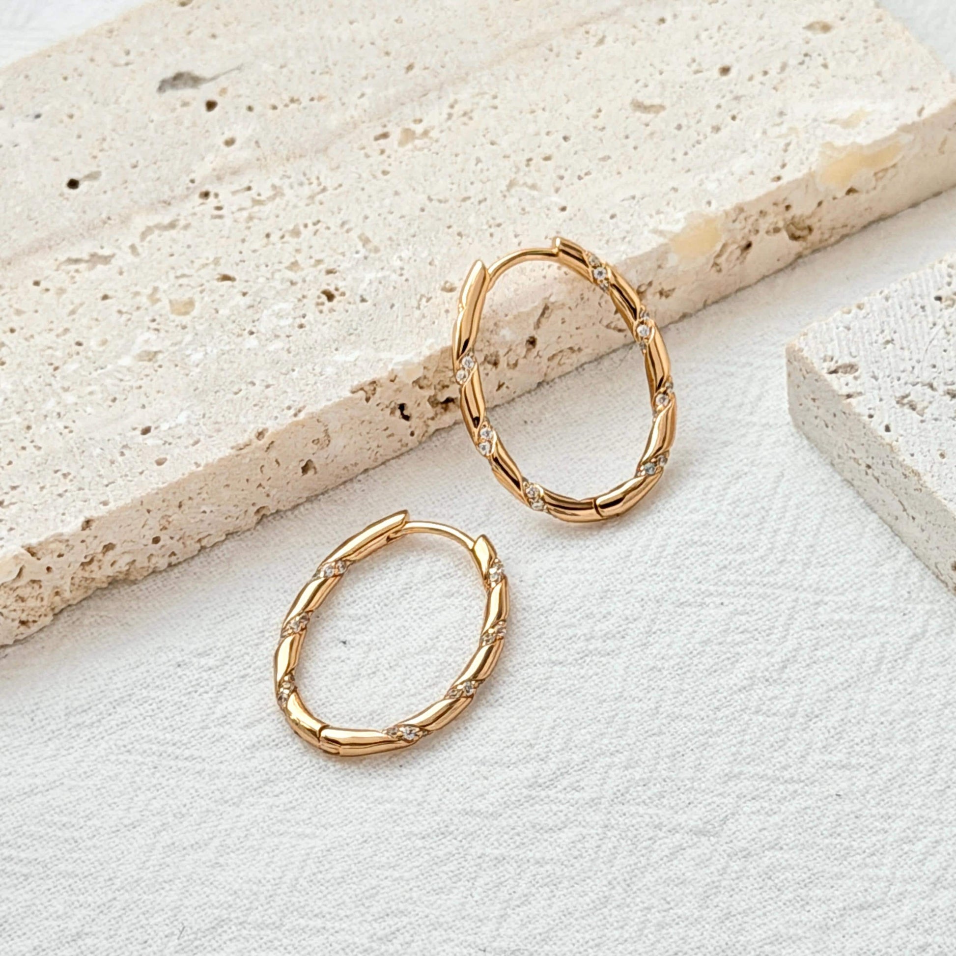 18K Gold Vintage Twisted Rope Hoop CZ Earrings,Minimalist Starlight Oval Hoops,Dainty Everyday Star Sparkle Jewelry,Birthday Gifts For Her