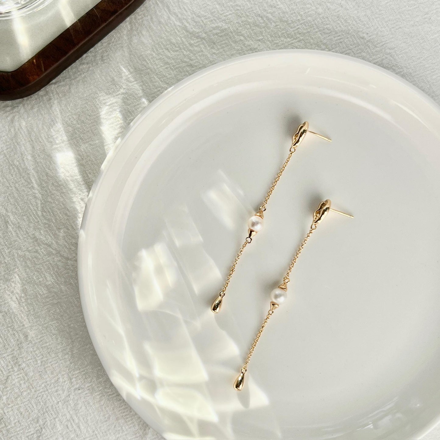 18K Gold Extra Long Linear Natural Pearl Earrings,Dainty Drop Chain Earrings,Minimalist Wedding Bridal Long Line Earrings,Bridesmaid Gifts