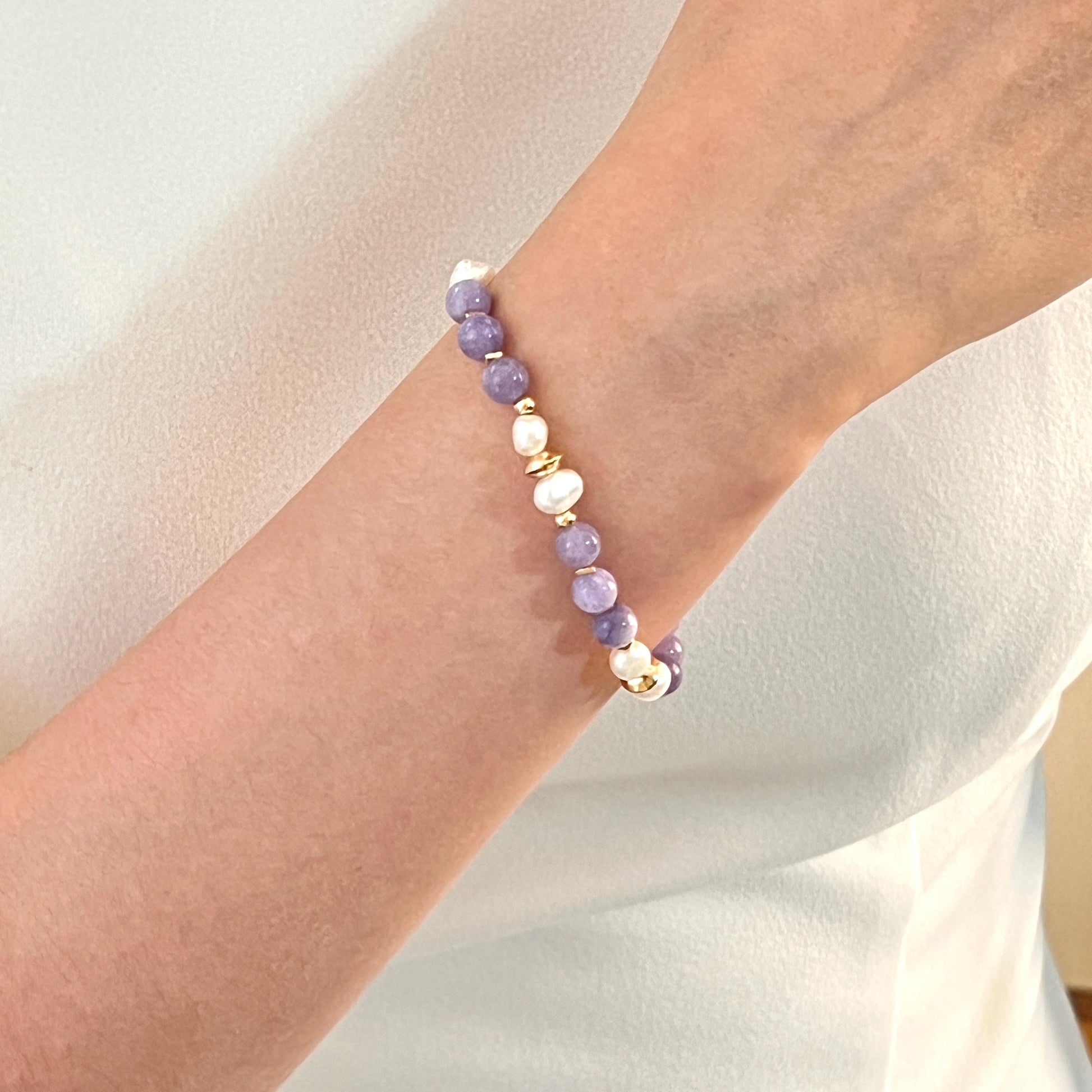 18K Gold Real Baroque Pearl Lepidolite Beaded Bracelet,Minimalist Healing Purple Gemstone Bracelet,Dainty Anniversary Birthday Gifts For Her