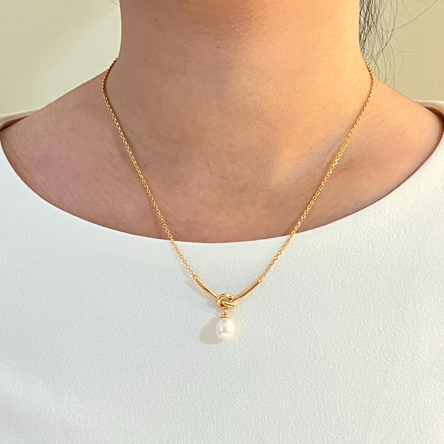 18K Gold Pearl Rope Knot Necklace,Dainty Coquette Bridal Jewelry,Minimalist Single Pearl Teardrop Necklace,Wedding Bridesmaid Jewelry Gifts