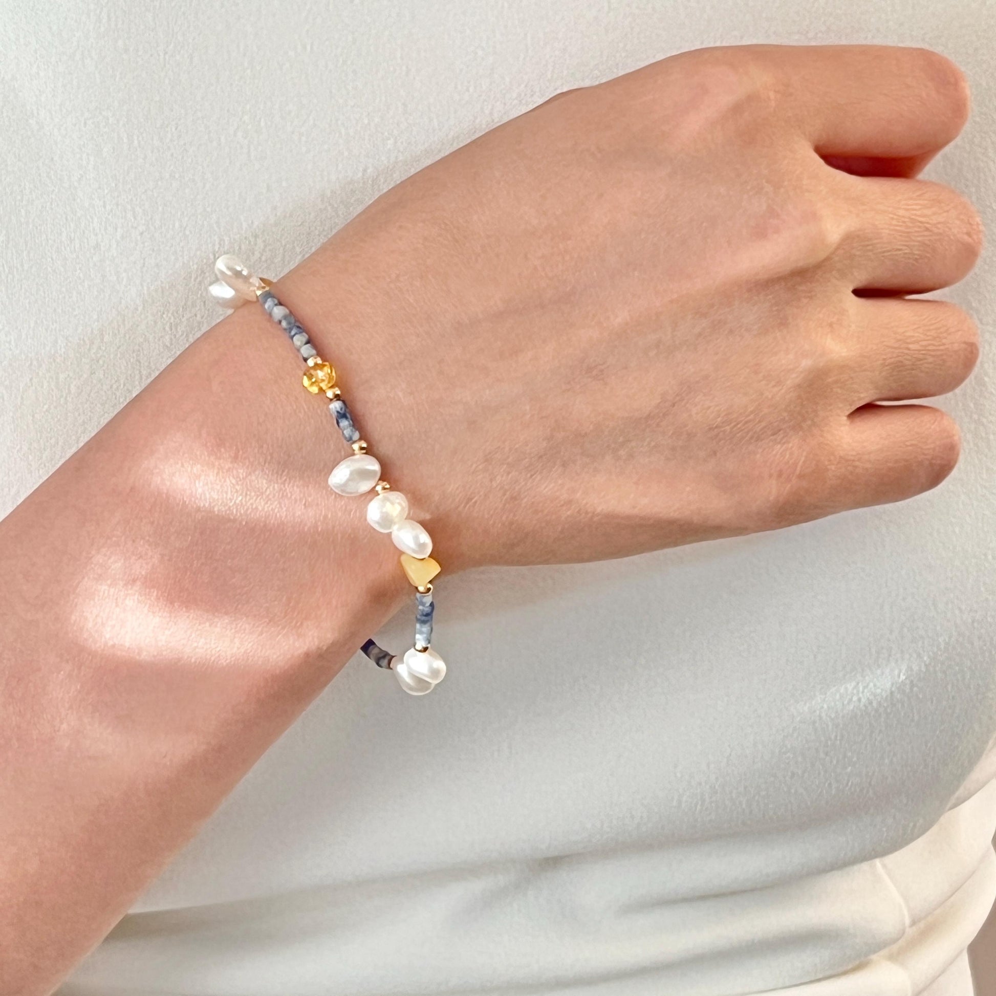 18K Gold Baroque Pearl Lapis Lazuli Beeswax Beaded Bracelet,Colorful Minimalist Dainty Everyday Bracelet,Wedding Gift,Birthday Gift For Her