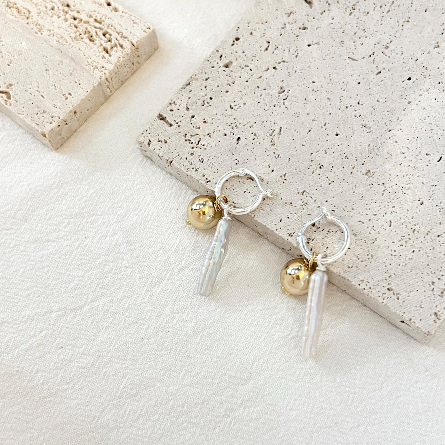 Freshwater Baroque Bar Pearl Dangling Earrings,Minimalist Dangle Hoop Earrings,Dainty Huggie Earrings,Wedding Jewelry,Birthday Gifts For Her
