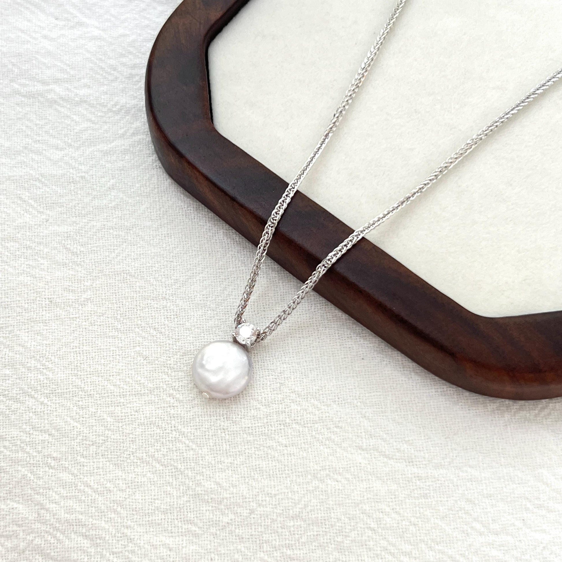 Silver Dainty Baroque Coin Pearl Necklace,CZ Tiny Pearl Necklace,Minimalist Everyday Jewelry,Bridal Necklace,Bridesmaid Gifts,Birthday Gifts