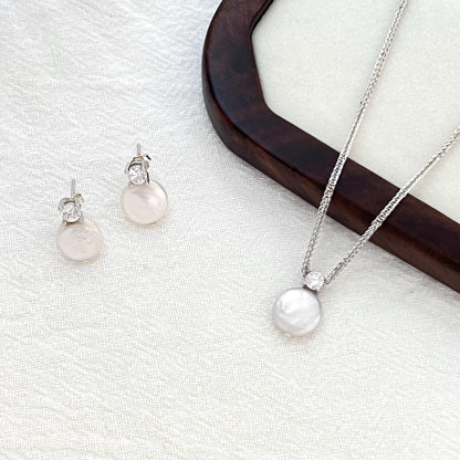 Silver Dainty Baroque Coin Pearl Necklace,CZ Tiny Pearl Necklace,Minimalist Everyday Jewelry,Bridal Necklace,Bridesmaid Gifts,Birthday Gifts
