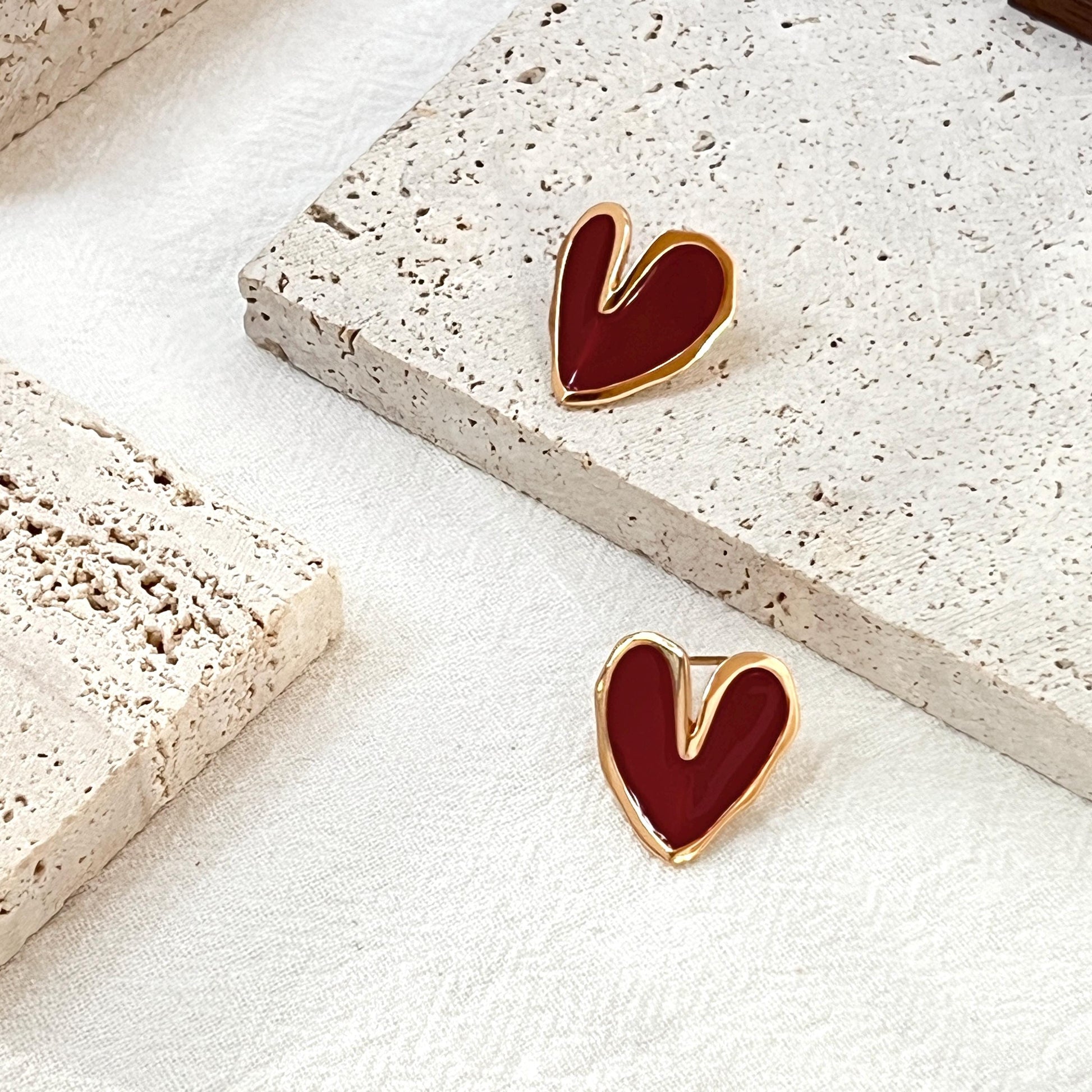 18K Gold Red Enamel Love Heart Stud Earrings,Dainty Minimalist Everyday Earrings Studs,Anniversary Gift,Birthday Gift,Christmas Gift For Her