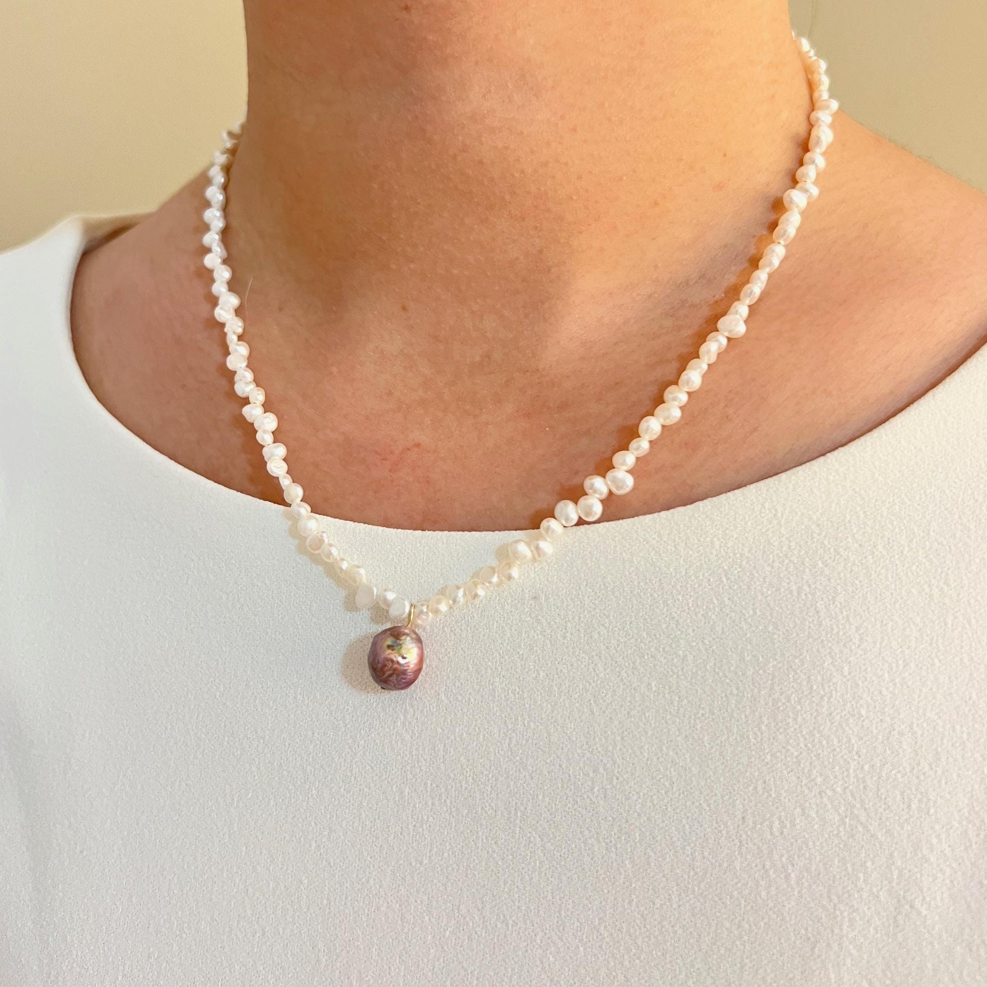 Dainty Freshwater Baroque Pearl Beaded Zigzag Necklace,Minimalist Dainty Interlaced Pearl Bead Choker,Wedding Bridal Jewelry,Birthday Gifts