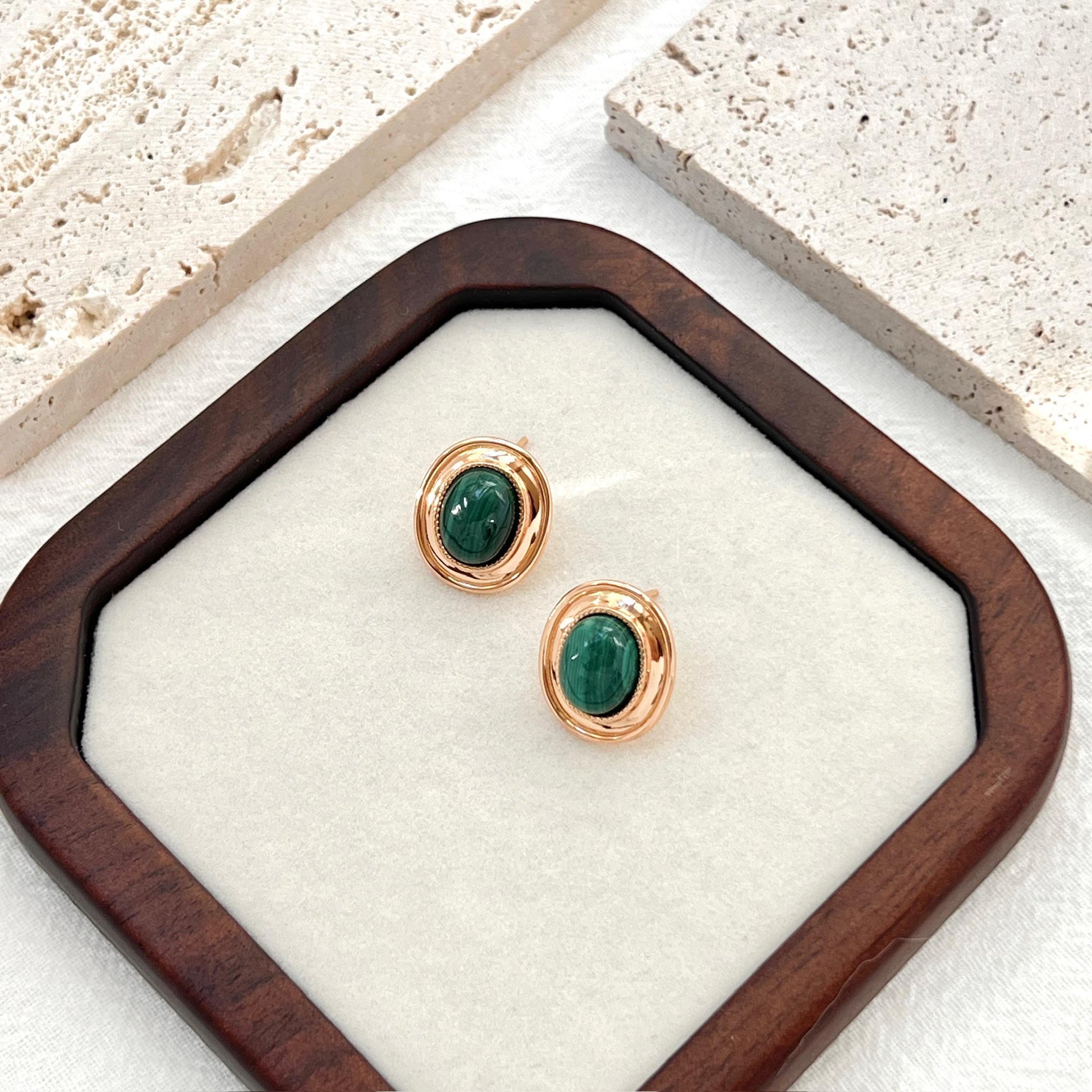 18K Vintage Gold Malachite Stud Earrings,Minimalist Green Gemstone Earrings Studs,Dainty Elegant Everyday Jewelry,Birthday Gifts For Mothers