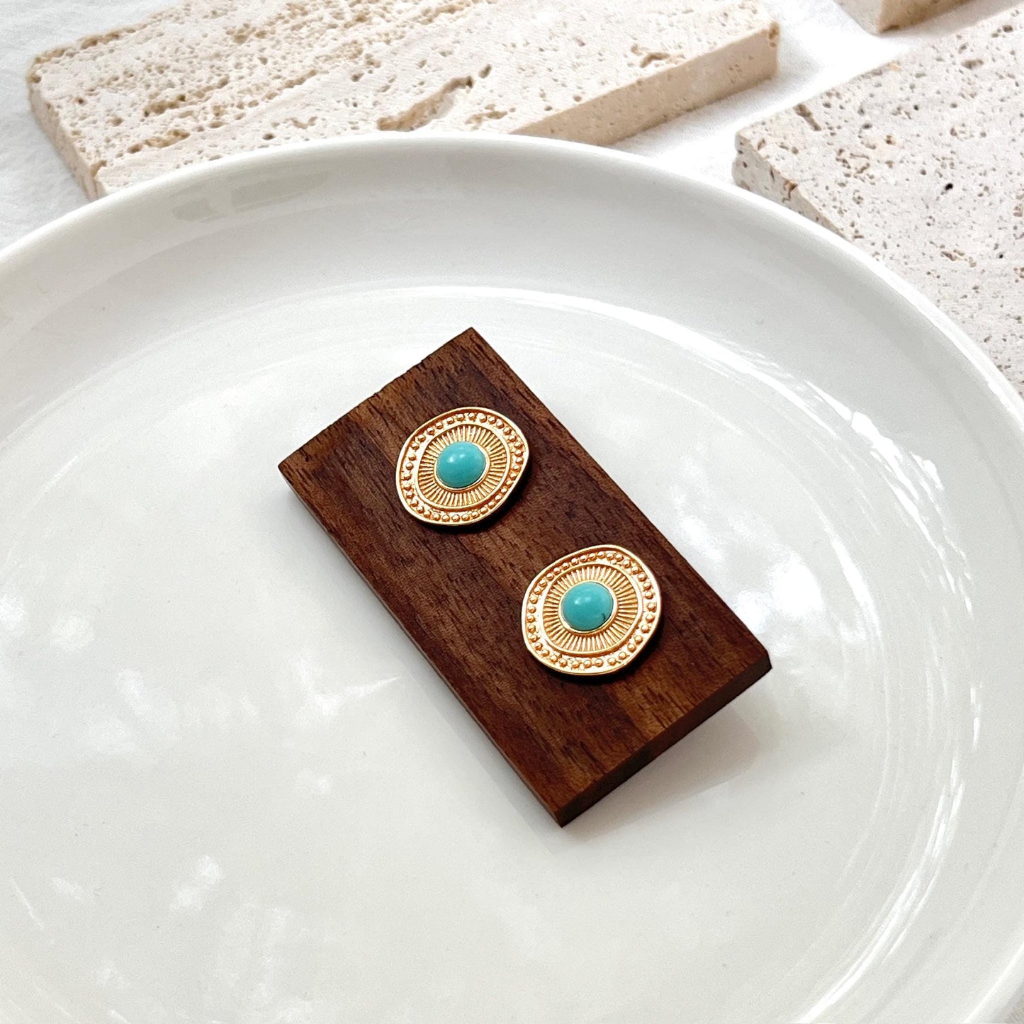 18K Vintage Gold Natural Turquoise Stud Earrings,Minimalist Blue Gemstone Earrings Studs,Elegant Everyday Earrings,Birthday Gift For Mother