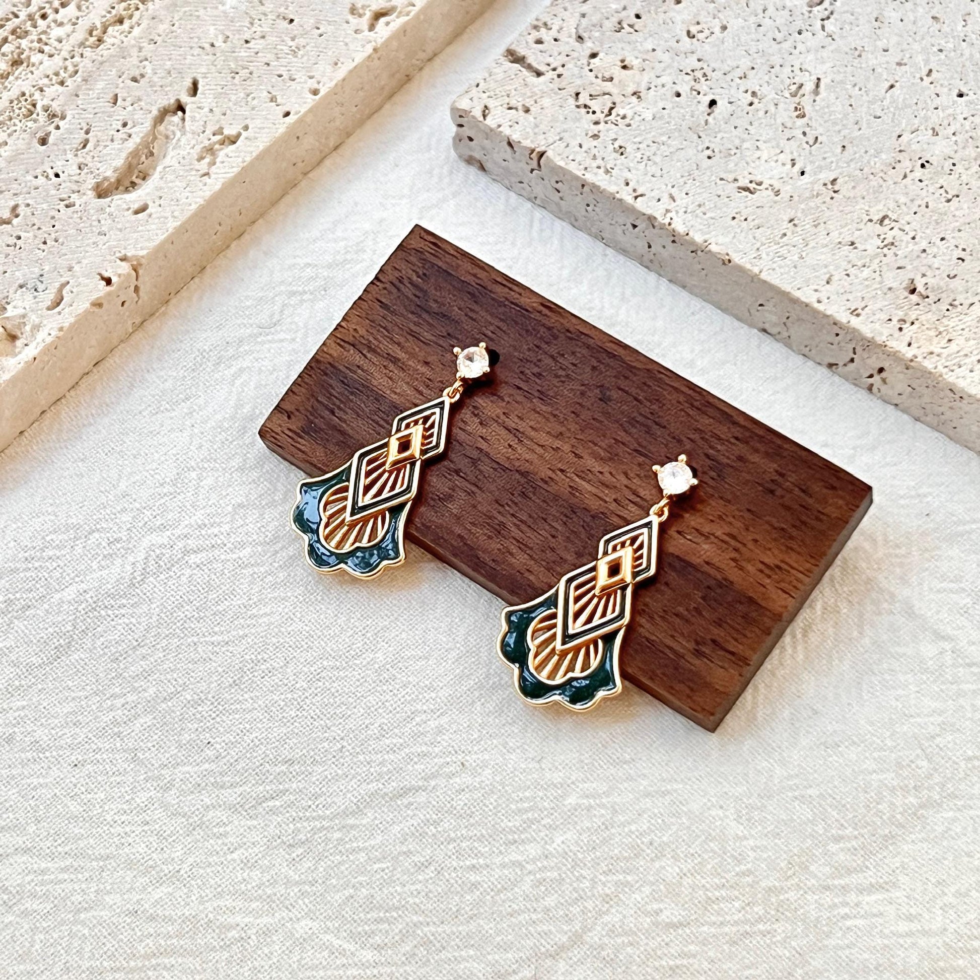 18K Vintage Gold Dainty Green Enamel Tree Dangling Earrings,Minimalist Gold Forest Drop Earrings,Christmas Earrings,Birthday Gifts For Her