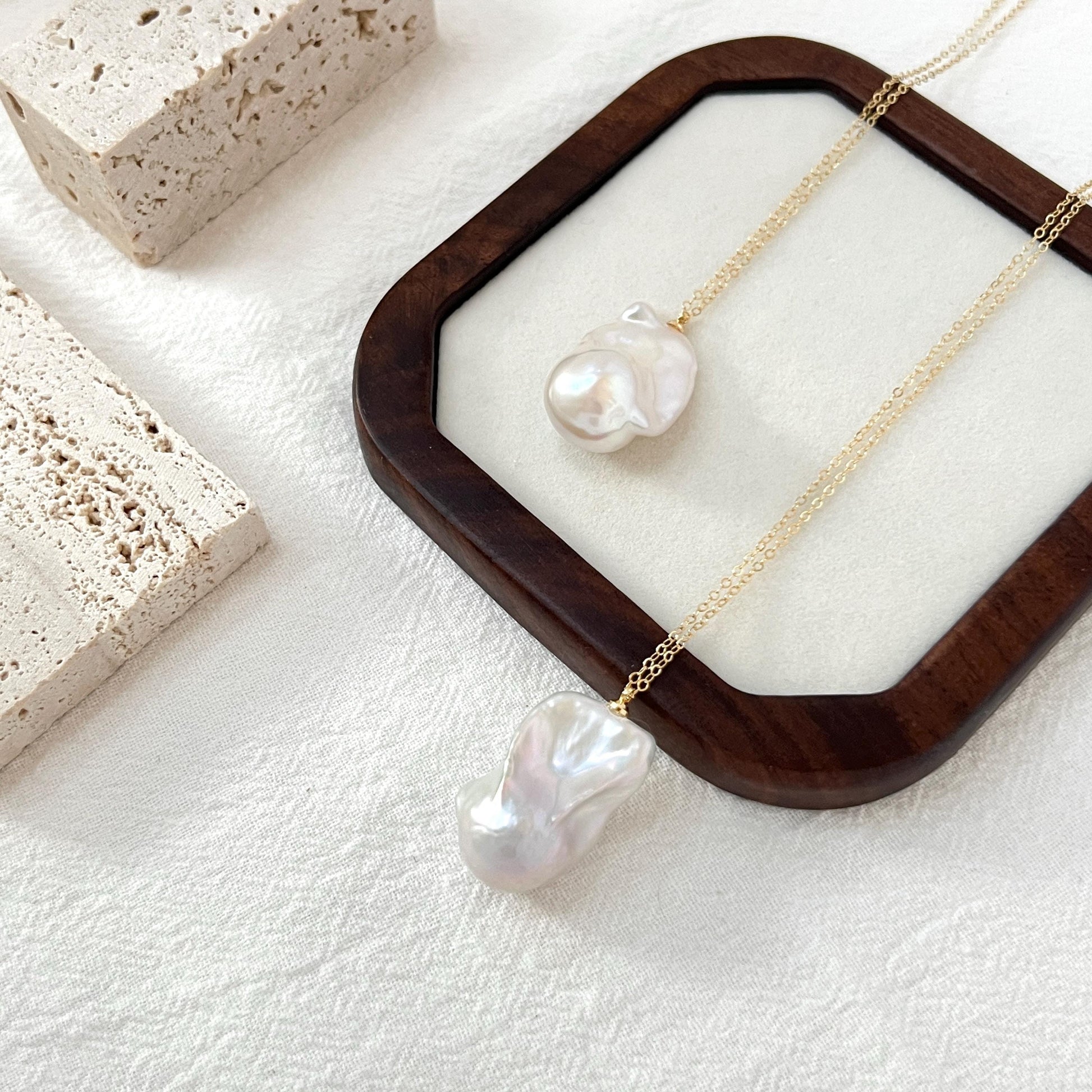 Large Freshwater Baroque Pearl Minimalist Statement Necklace,Big Pearl Dainty Gold Chain Everyday Necklace,Wedding Jewelry,Gifts For Her