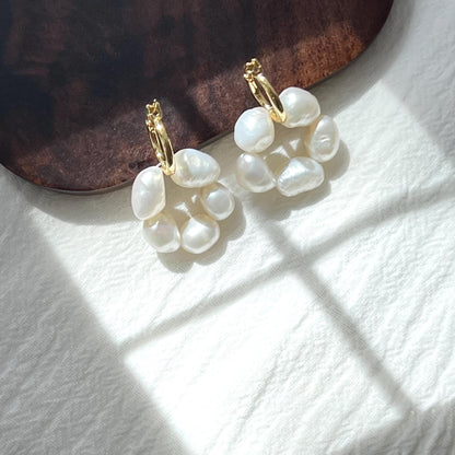Freshwater Pearl Flower Hoop Earrings,Dainty Baroque Pearl Bead Huggie Earrings,Minimalist Drop Dangle Earrings,Wedding Jewelry,Gift For Her