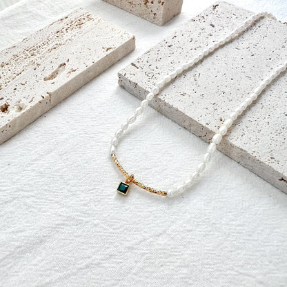 18K Gold Dainty Freshwater Baroque Pearl Beaded Necklace,Green CZ Charm Choker,Minimalist Pearl Beads Necklace,Bridal Jewelry,Gift For Her
