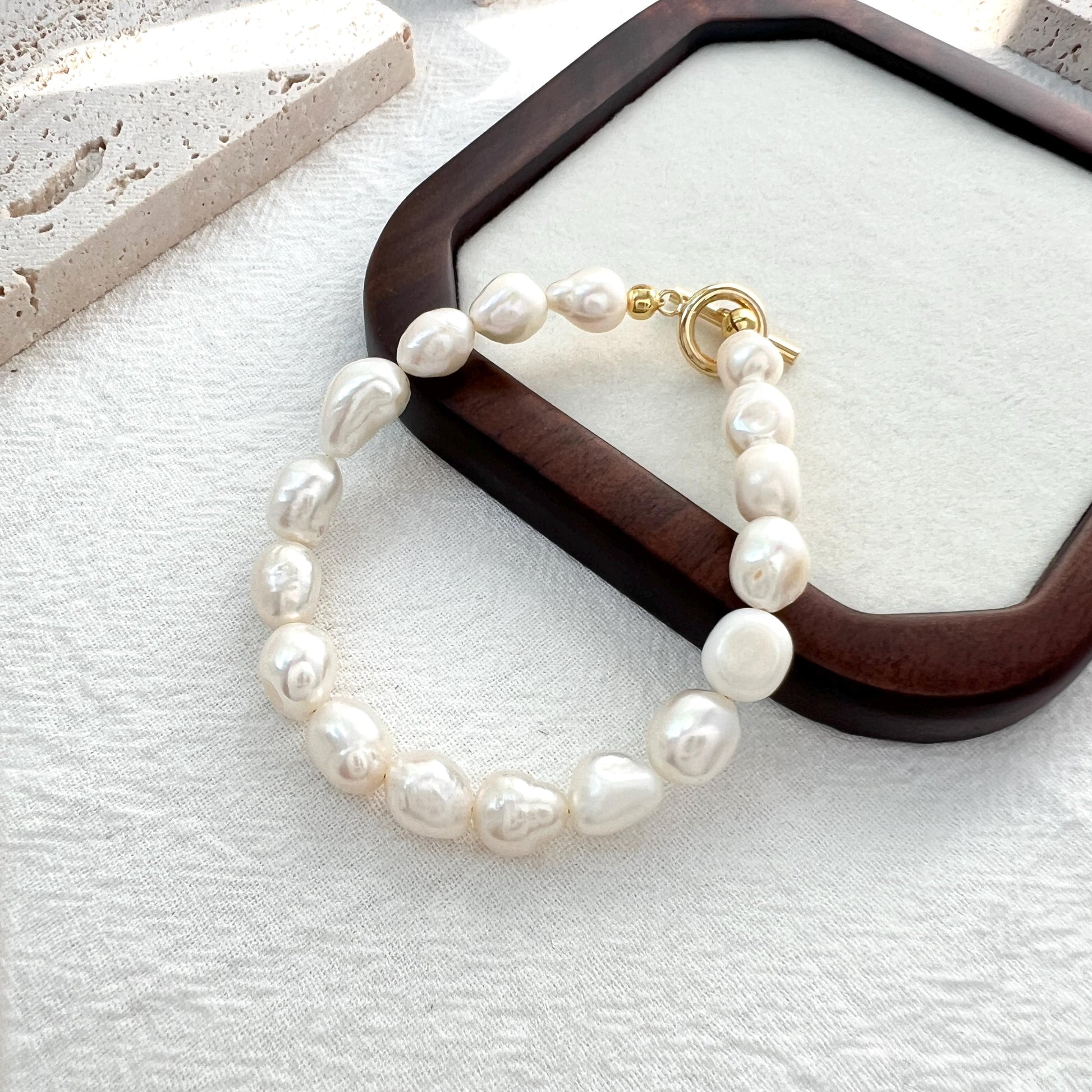 Freshwater Baroque Pearl Beaded Bracelet,Minimalist Dainty Toggle Bracelet,Wedding Bridal Jewelry,Bridesmaid Gift,Birthday Gift For Her