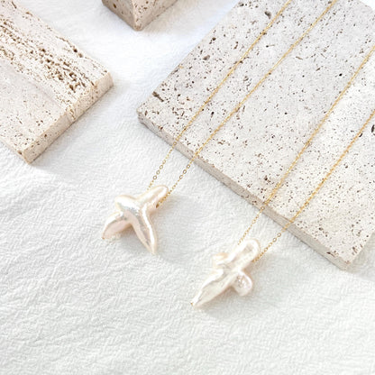 Baroque Pearl Cross Necklace,Minimalist Religious Crossing Jewelry,Dainty Cross Pearl Necklace,Catholic Gift,Birthday Christmas Gift For Her