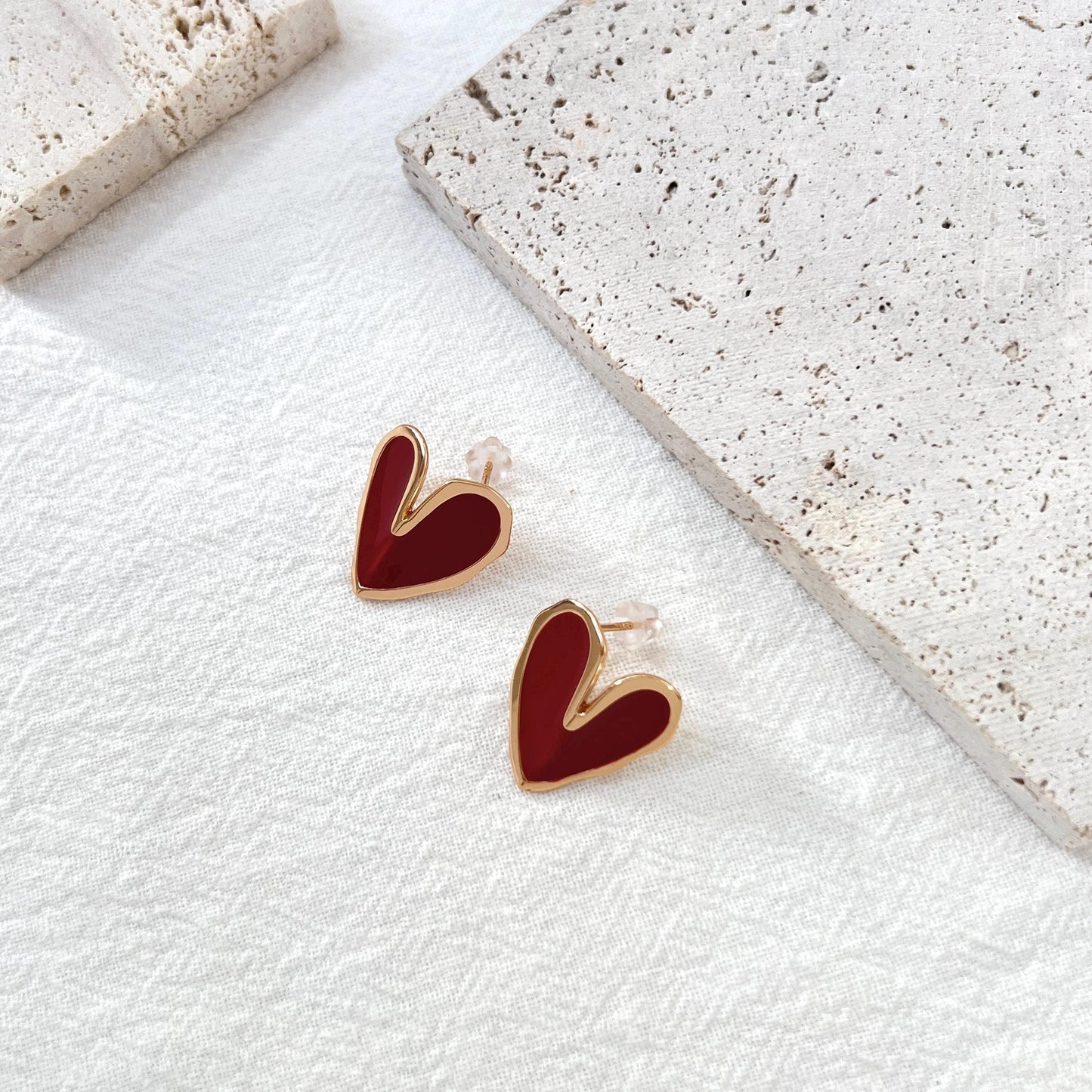 18K Gold Red Enamel Love Heart Stud Earrings,Dainty Minimalist Everyday Earrings Studs,Anniversary Gift,Birthday Gift,Christmas Gift For Her