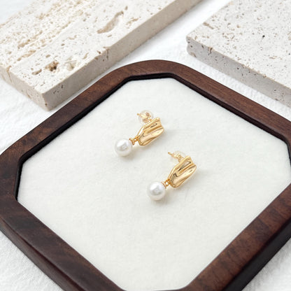 Dainty Freshwater Pearl Dangling Earrings,Minimalist Gold Drop Earrings,Everyday Dangle Earrings,Wedding Jewelry,Birthday Gift For Her