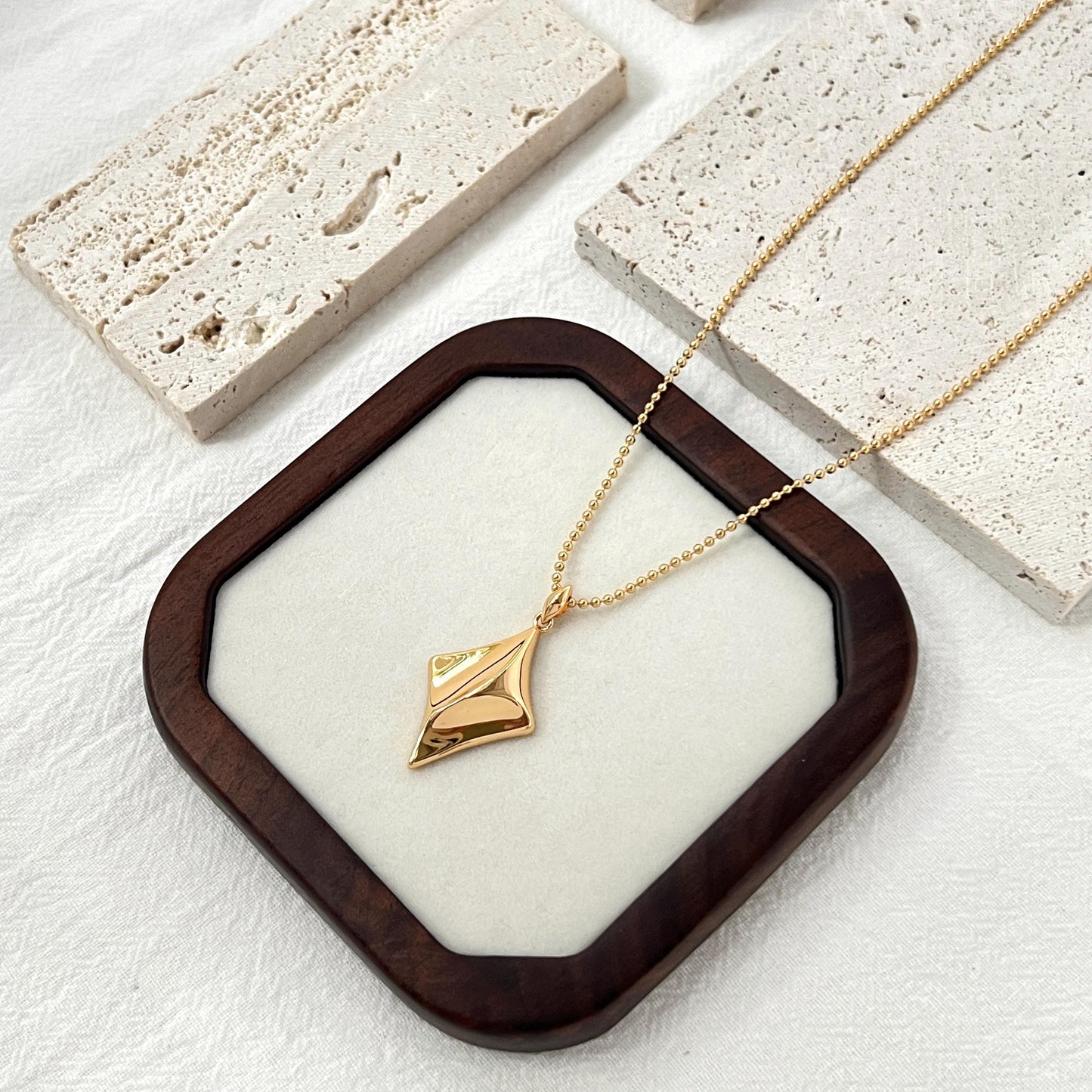 18K Vintage Gold Star Celestial Rhombus Necklace,Minimalist Dainty Everyday Necklace,Birthday Anniversary Bridesmaid Wedding Gifts For Her