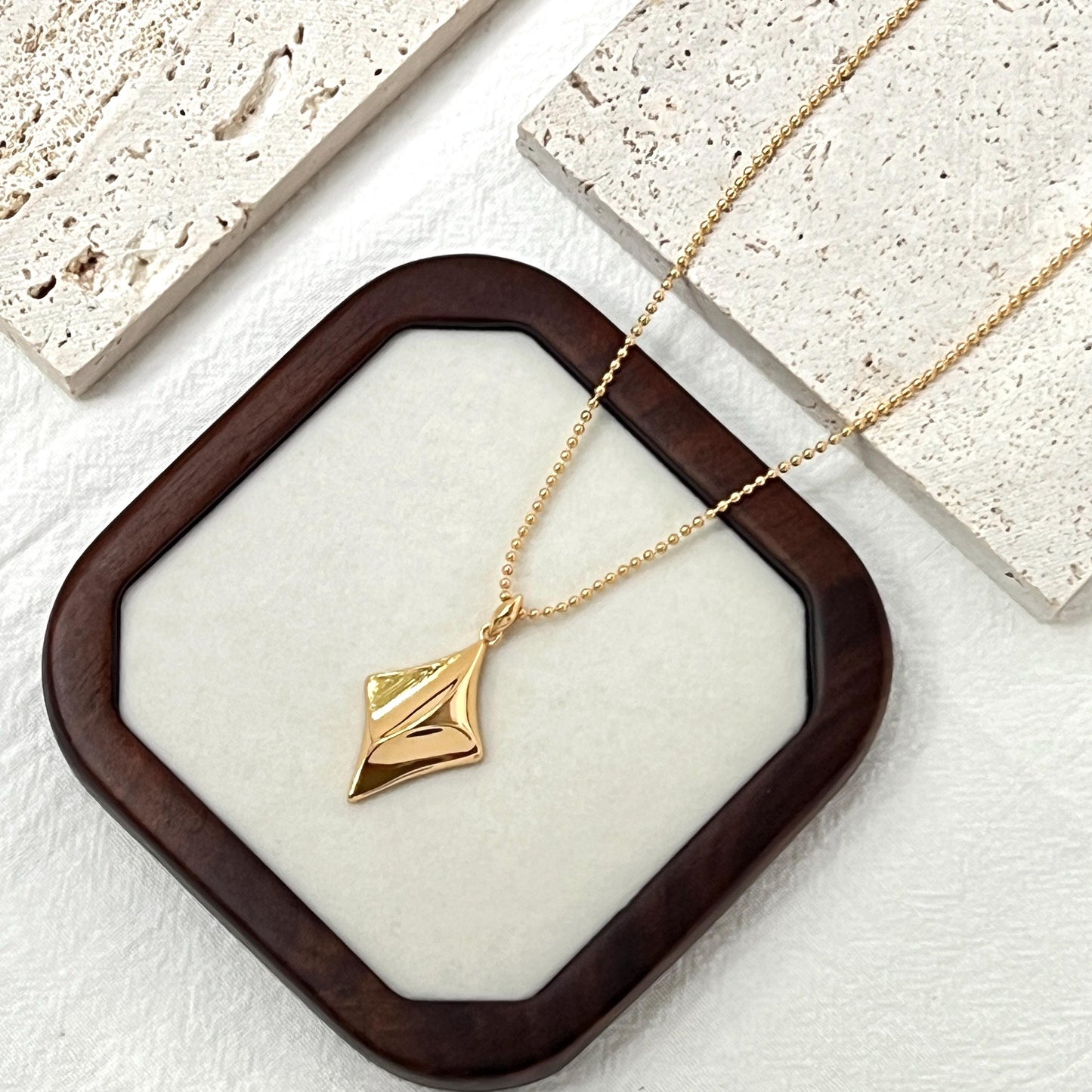 18K Vintage Gold Star Celestial Rhombus Necklace,Minimalist Dainty Everyday Necklace,Birthday Anniversary Bridesmaid Wedding Gifts For Her