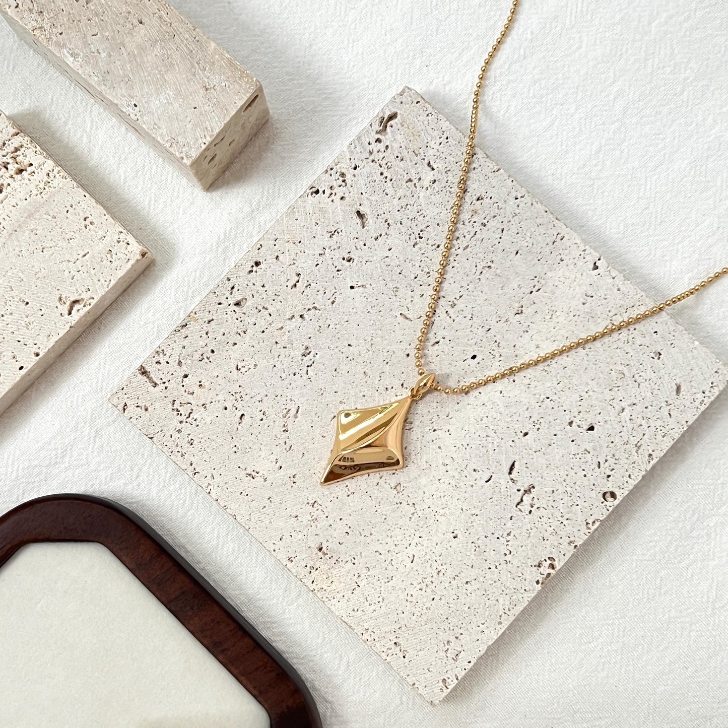 18K Vintage Gold Star Celestial Rhombus Necklace,Minimalist Dainty Everyday Necklace,Birthday Anniversary Bridesmaid Wedding Gifts For Her