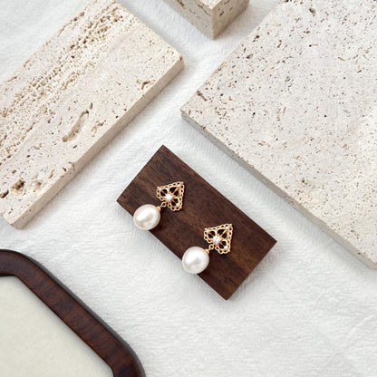 18K Vintage Gold Freshwater Baroque Pearl Dangling Earrings,Dainty CZ Drop Earrings,Minimalist Elegant Earrings,Bridal Jewelry,Birthday Gift