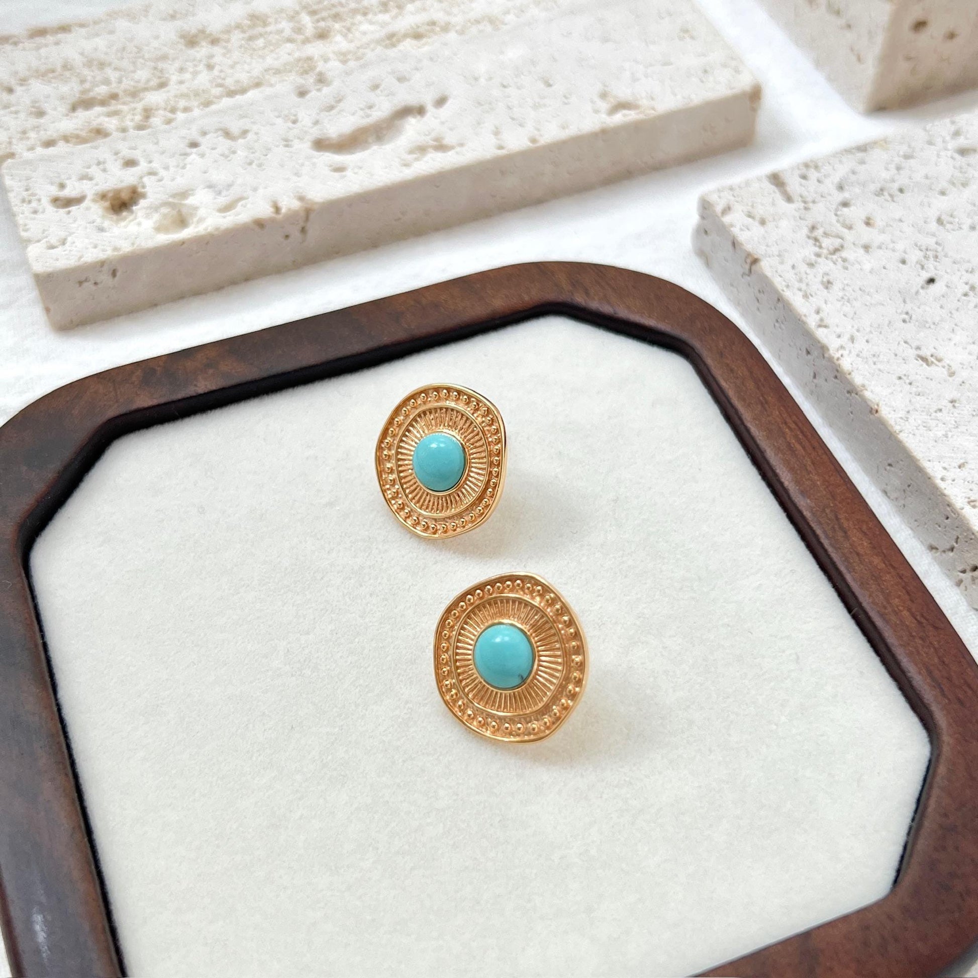 18K Vintage Gold Natural Turquoise Stud Earrings,Minimalist Blue Gemstone Earrings Studs,Elegant Everyday Earrings,Birthday Gift For Mother