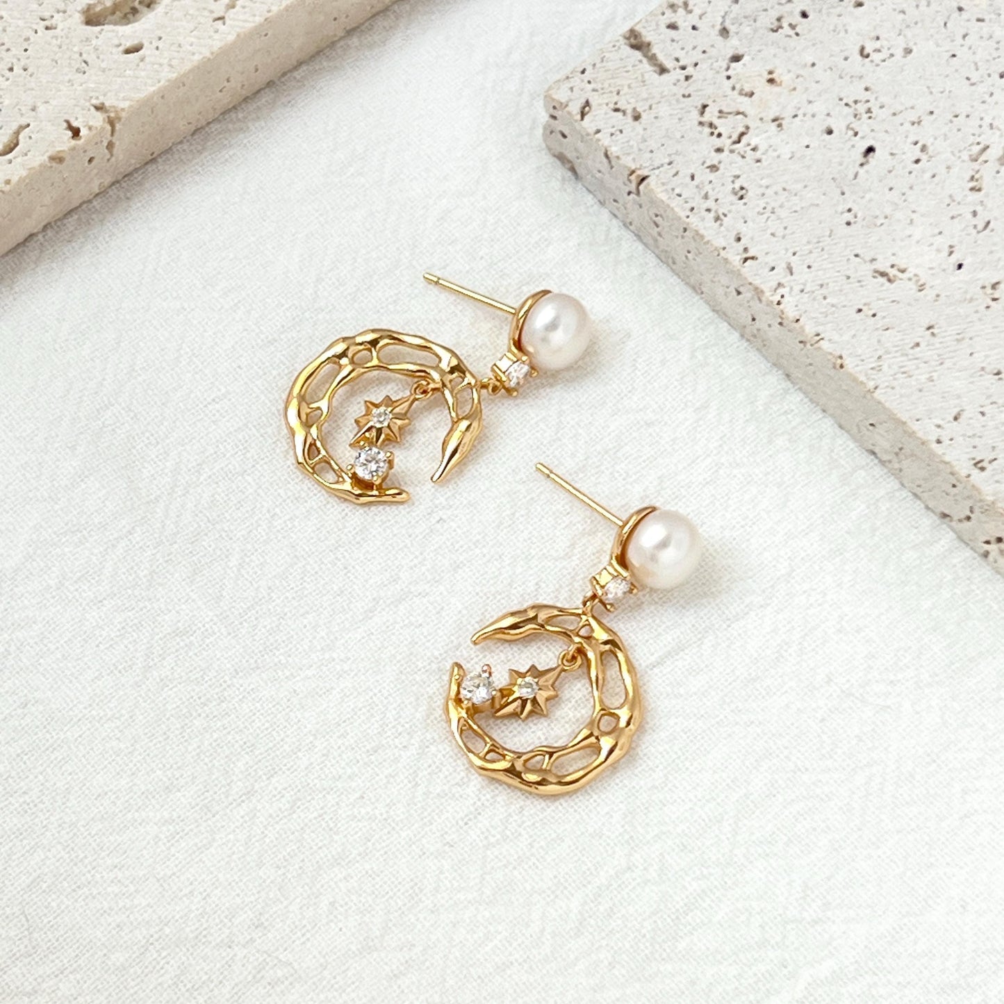 18K Gold Moon Star Celestial Pearl Dangle Earrings,Minimalist Dainty Everyday Drop Earrings,Wedding Jewelry,Christmas Birthday Gifts For Her