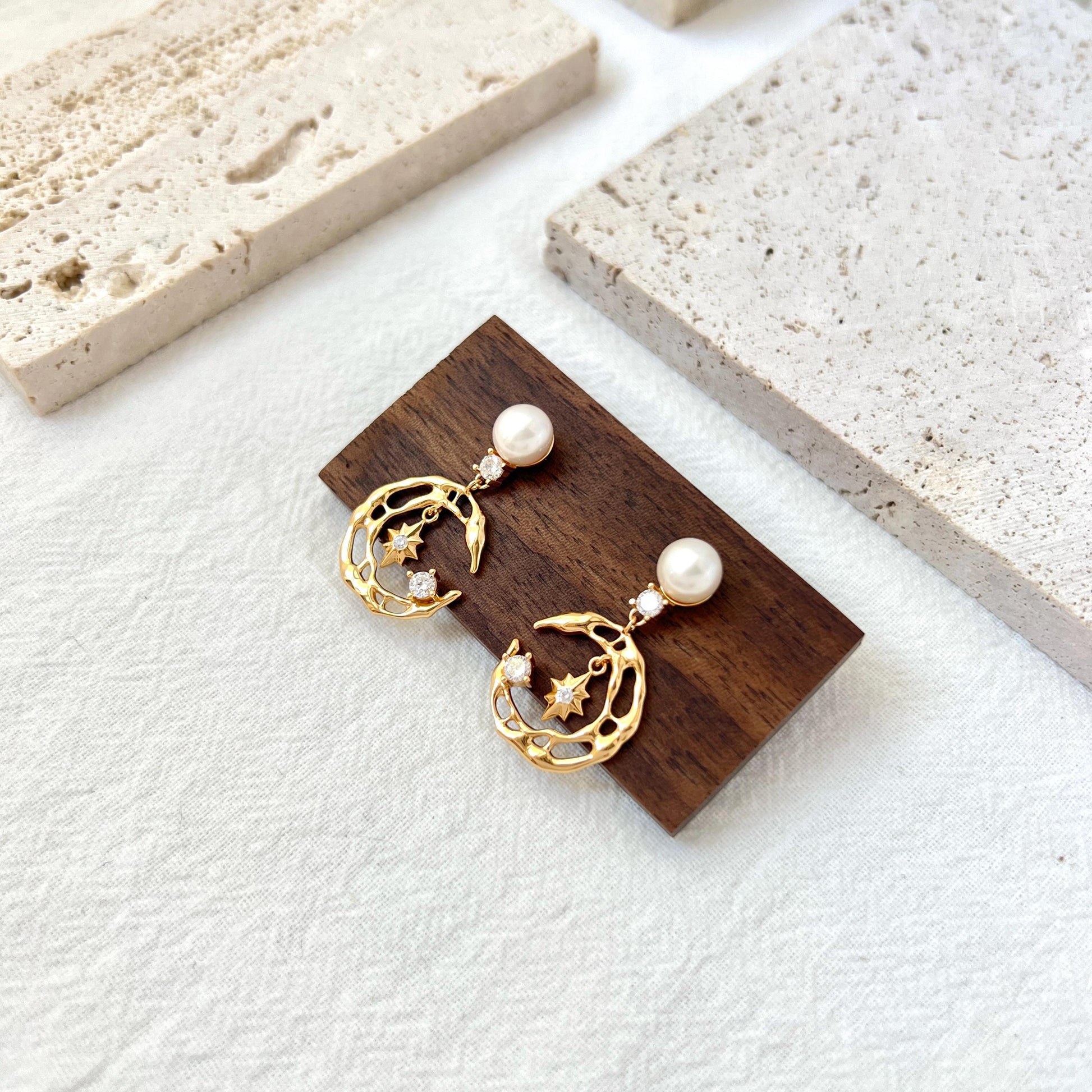18K Gold Moon Star Celestial Pearl Dangle Earrings,Minimalist Dainty Everyday Drop Earrings,Wedding Jewelry,Christmas Birthday Gifts For Her