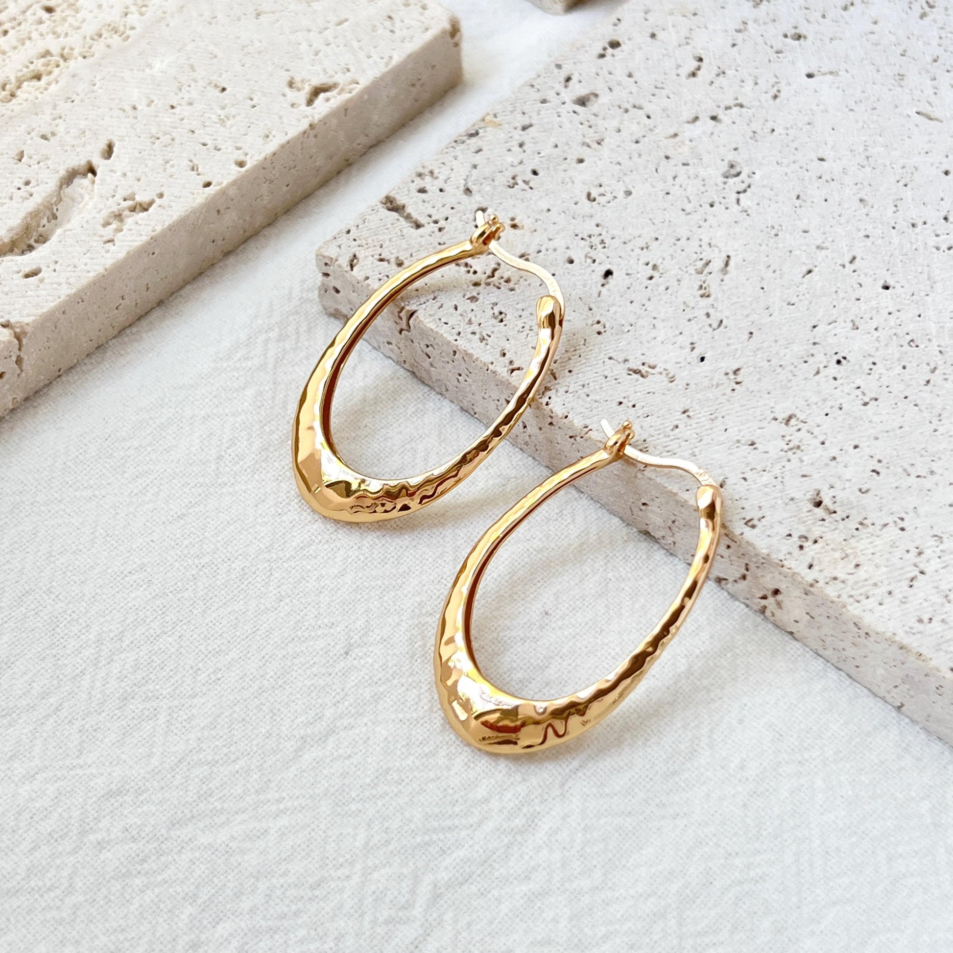 18K Gold Vermeil Hammered Oval Hoop Earrings,Dainty Modern Design Earrings,Minimalist Classic Everyday Jewelry,Christmas Gift,Birthday Gift