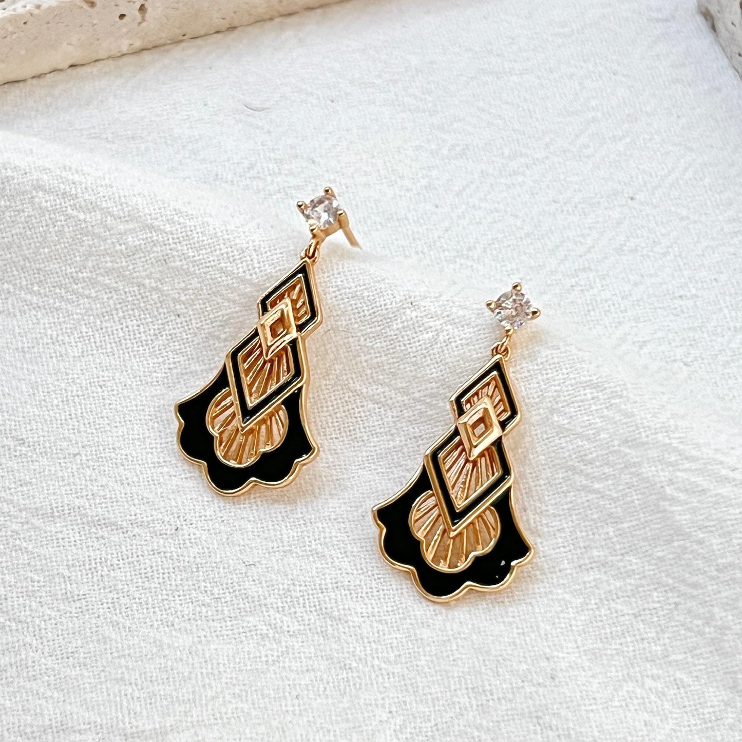 18K Vintage Gold Dainty Green Enamel Tree Dangling Earrings,Minimalist Gold Forest Drop Earrings,Christmas Earrings,Birthday Gifts For Her