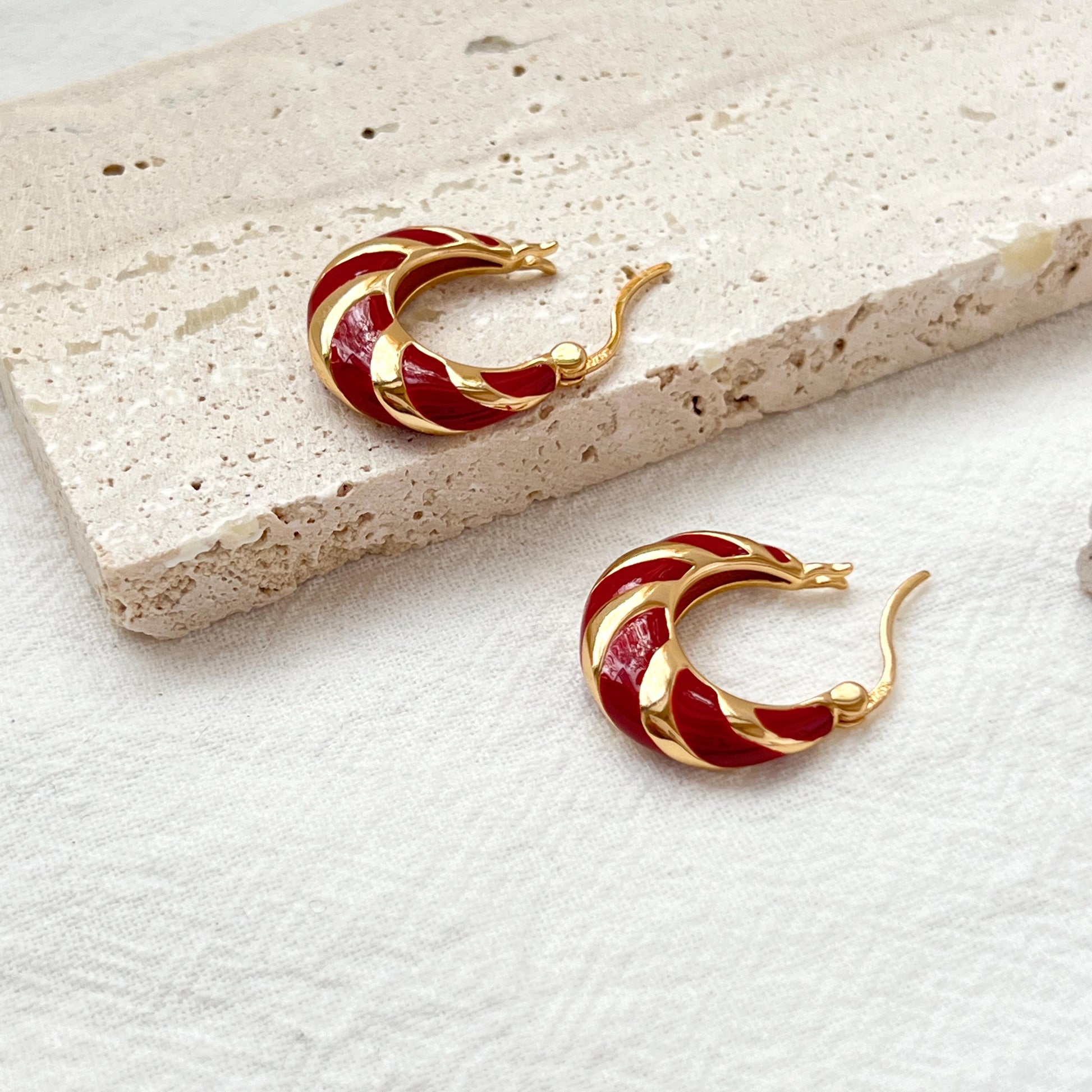 18K Gold Dainty Red Enamel Earrings Hoop,Minimalist Huggie Hoops,Daily Basic Everyday Tiny Earrings,Birthday Christmas New Year Gift For Her
