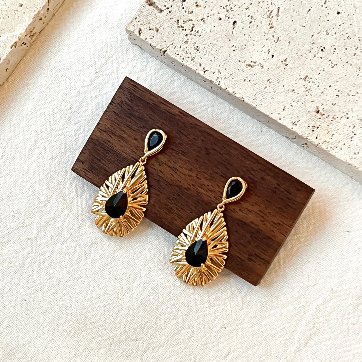 18K Vintage Gold Black CZ Sunburst Dangling Earrings,Dainty Teardrop Sun Dangle Earrings,Minimalist Everyday Jewelry,Birthday Gifts For Her