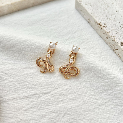 18K Vintage Gold Snake Pearl Dangling Earrings,Dainty Diamond Snake Drop Earrings,Everyday Gothic Jewelry,Serpent Earrings,Birthday Gifts
