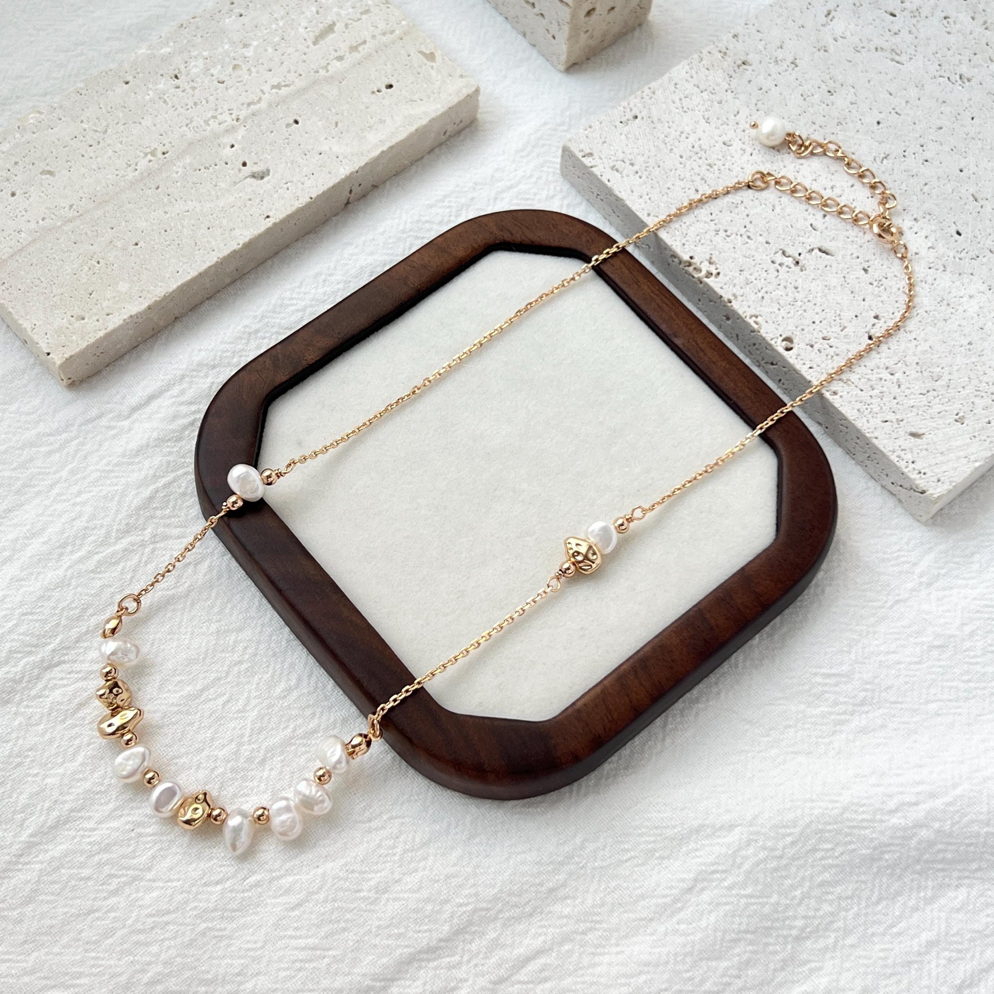 18K Gold Dainty Baroque Pearl Beaded Wedding Necklace,Minimalist Charming Bridal Jewelry,Bridesmaid Gifts,Christmas Birthday Gifts For Her