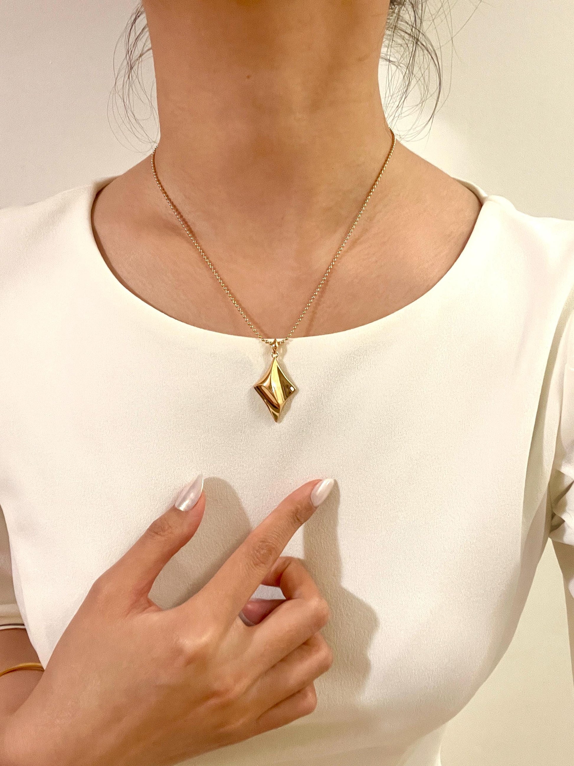 18K Vintage Gold Star Celestial Rhombus Necklace,Minimalist Dainty Everyday Necklace,Birthday Anniversary Bridesmaid Wedding Gifts For Her