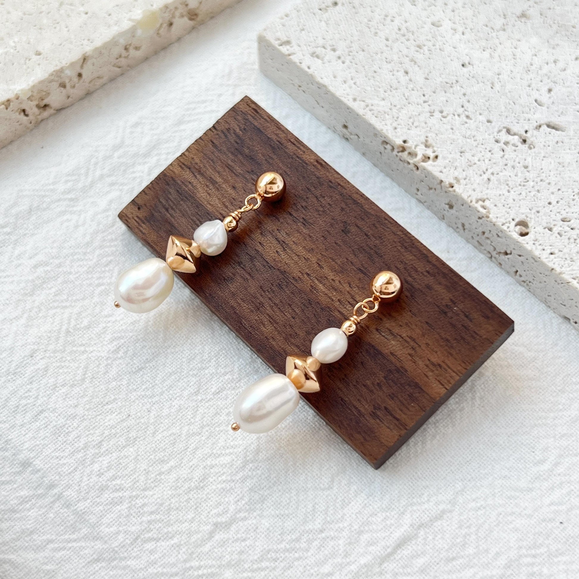 18K Vintage Gold Freshwater Baroque Pearl Dangling Earrings,Minimalist Dainty Pearl Drop Earrings,Wedding Jewelry,Birthday Gifts For Her