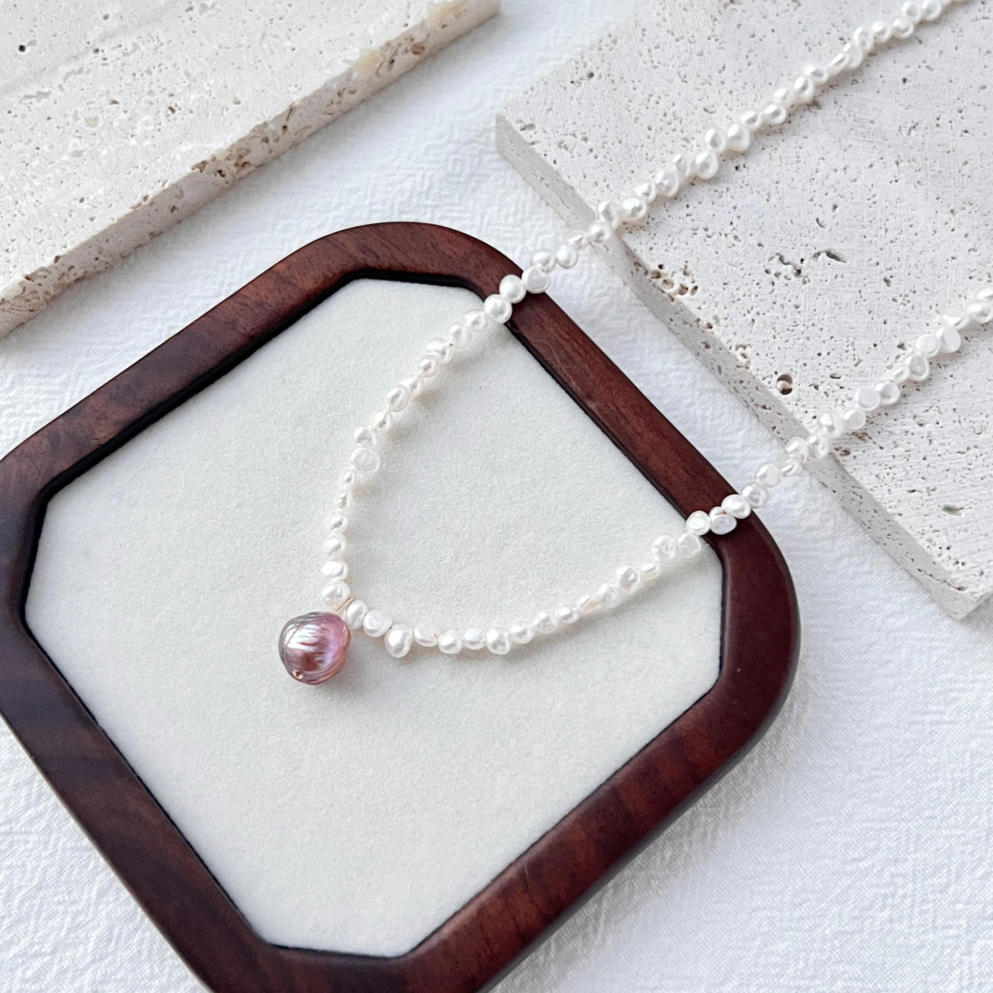 Dainty Freshwater Baroque Pearl Beaded Zigzag Necklace,Minimalist Dainty Interlaced Pearl Bead Choker,Wedding Bridal Jewelry,Birthday Gifts