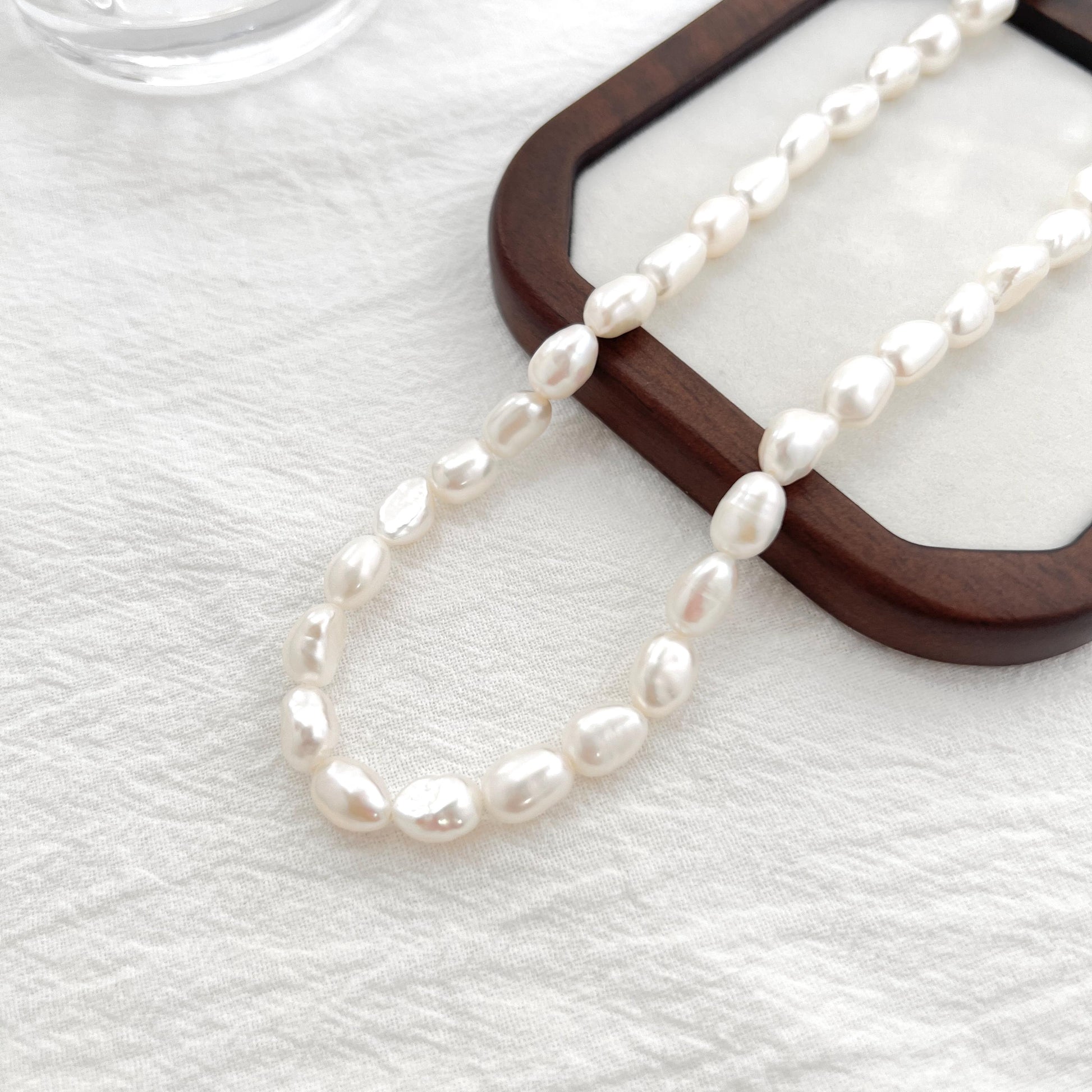 18K Gold Natural Medium Size Baroque Pearl Choker Necklace,Minimalist Elegant Beaded Bridal Pearl Choker,Bridesmaid Gifts,Birthday Gifts