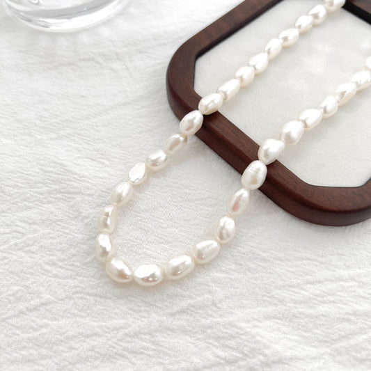 18K Gold Natural Medium Size Baroque Pearl Choker Necklace,Minimalist Elegant Beaded Bridal Pearl Choker,Bridesmaid Gifts,Birthday Gifts