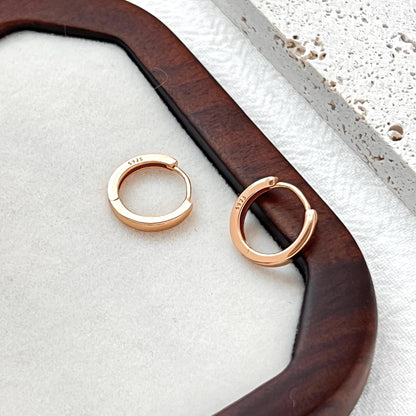 18K Gold Dainty Tiny Earrings Hoop,Minimalist Basic Huggie Hoops,Everyday Small Simple Thin Earrings,Birthday Anniversary Gifts For Her