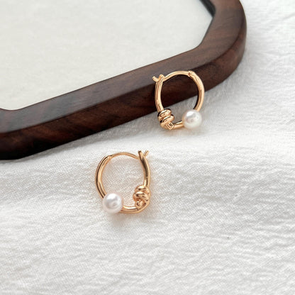 18K Gold Pearl Hoop Earrings,Small Huggie Earrings With Knot Detail,Minimalist Pearl Hoops,Dainty Chic Everyday Earrings Hoop,Gift for Her